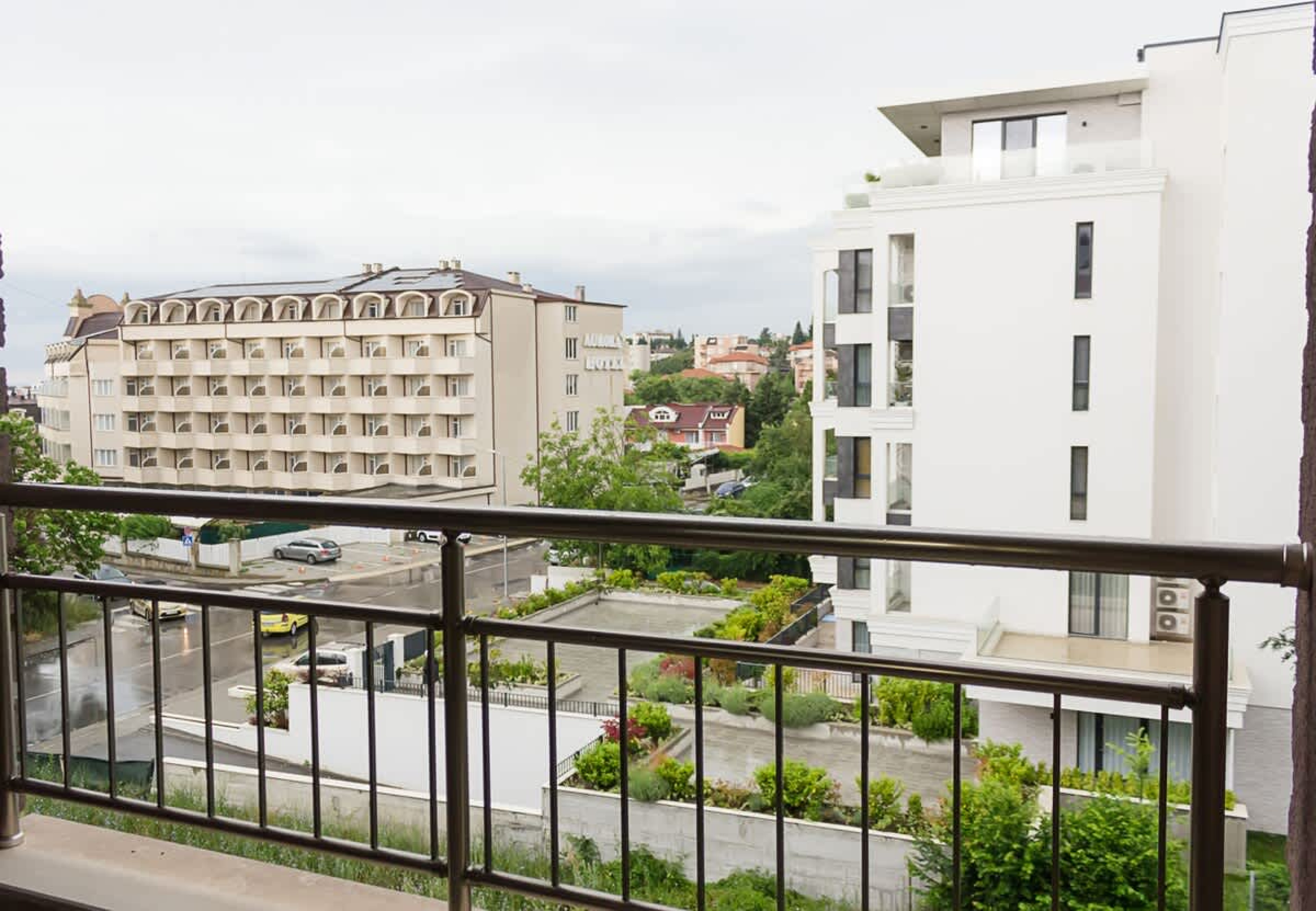 Essence  1BD Flat with Parking &amp; Balcony - Photo 5