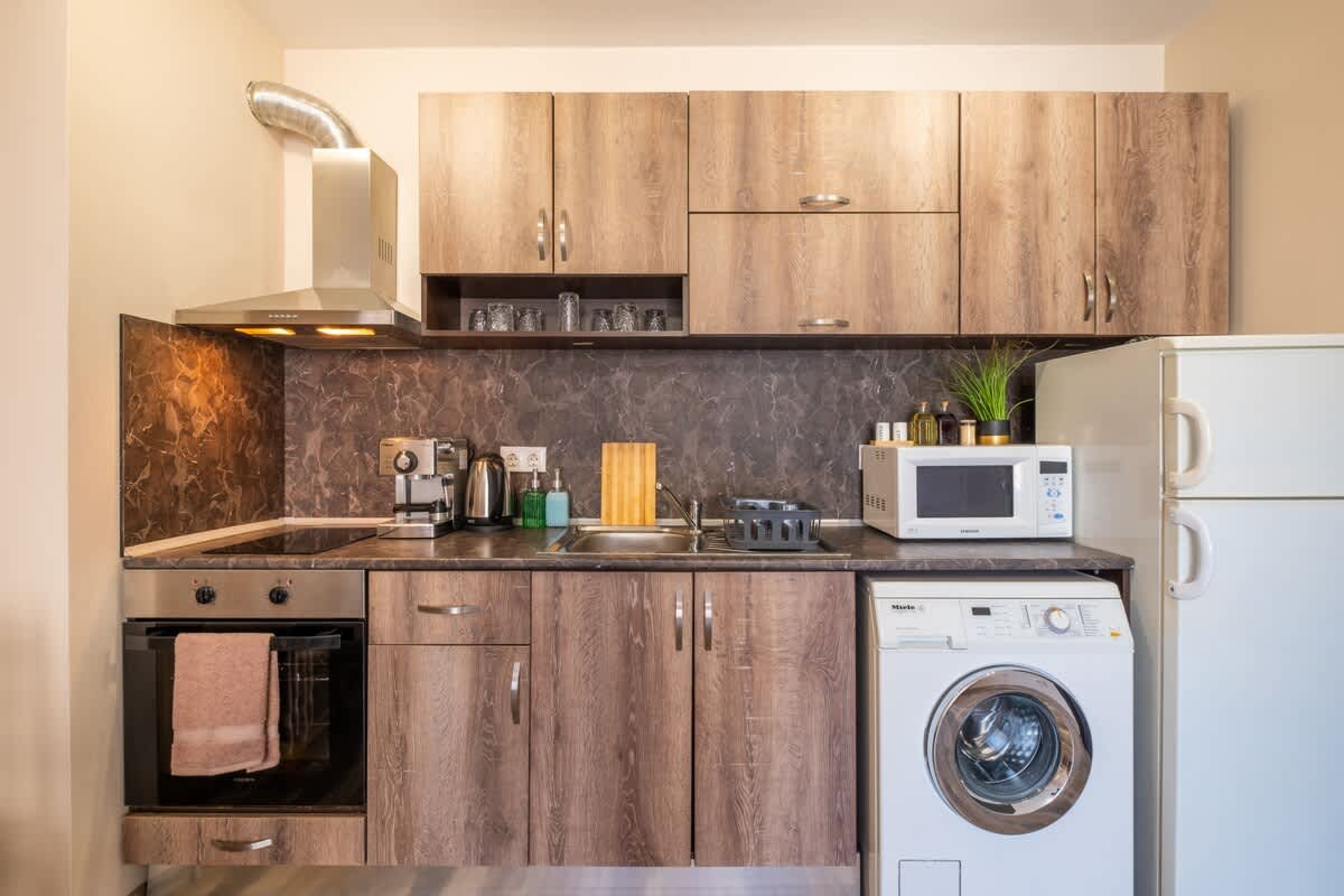 Scoutaround White Logo