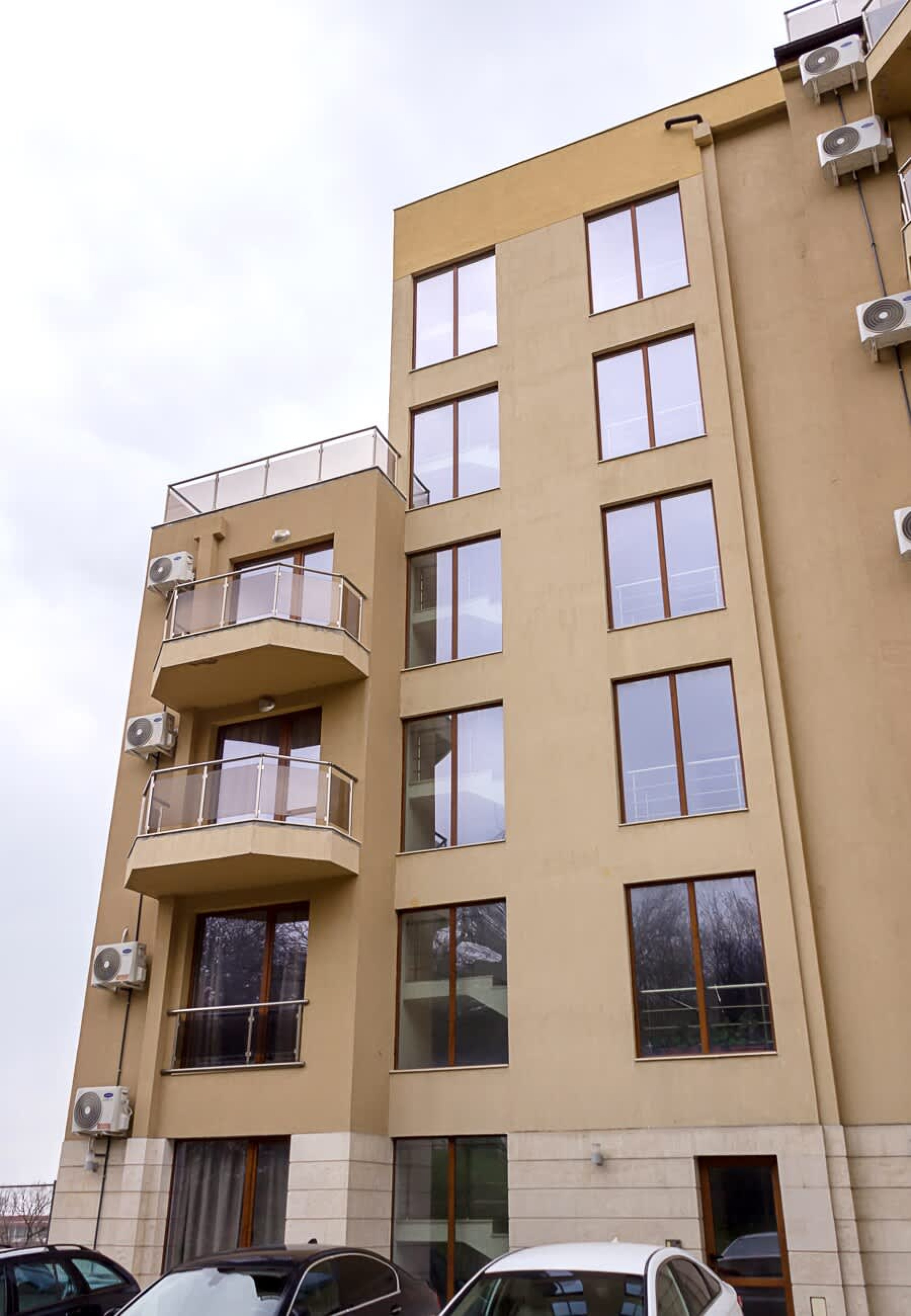 Scoutaround White Logo