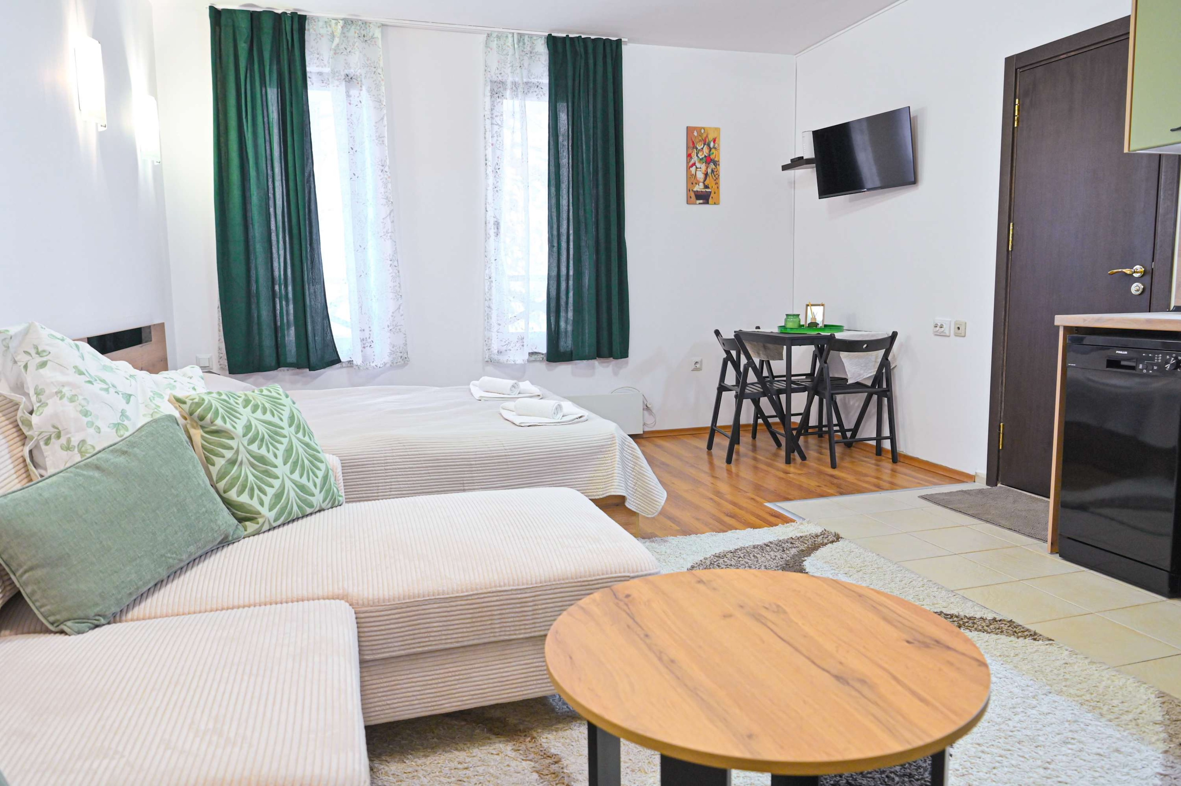 Scoutaround White Logo