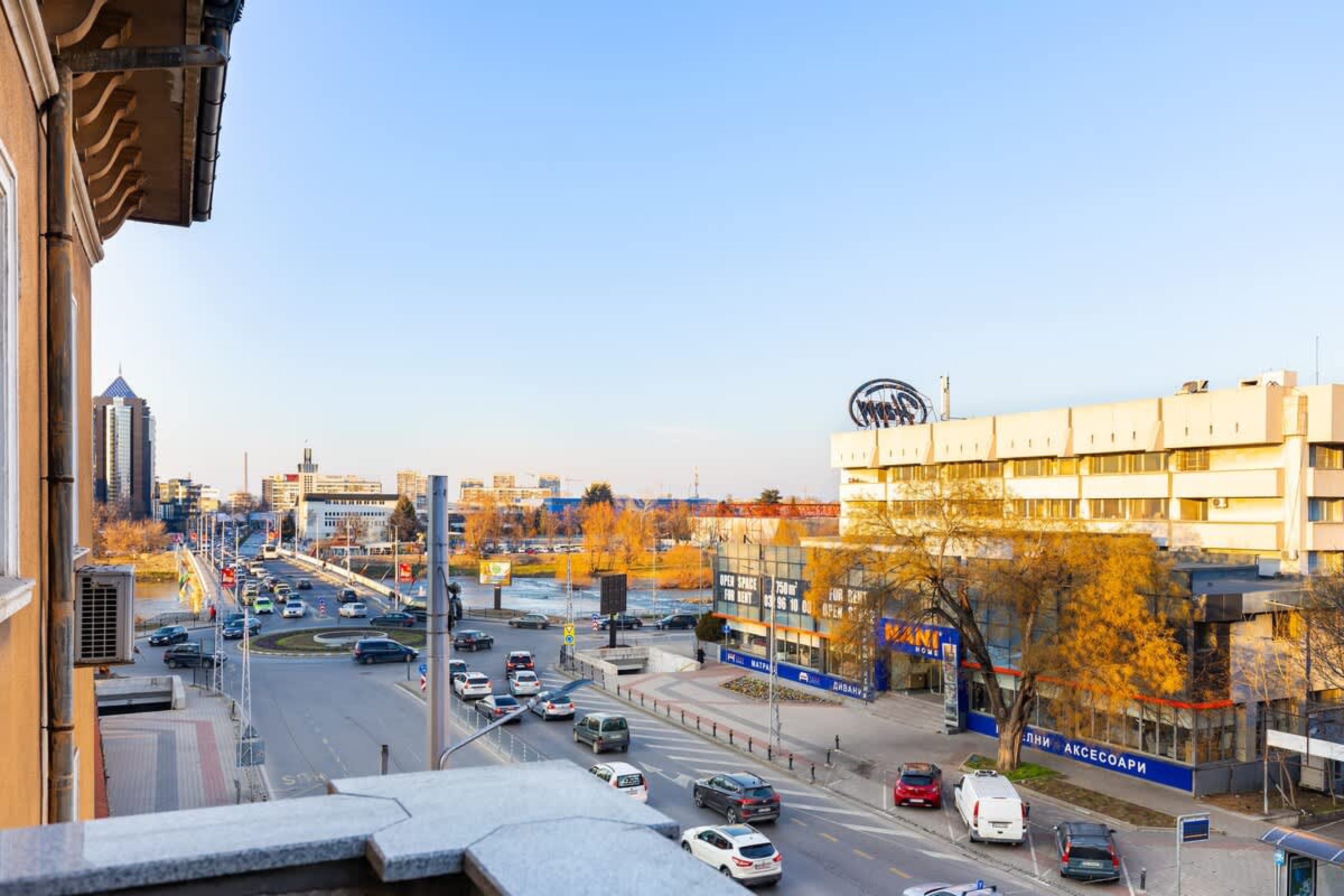 Scoutaround White Logo