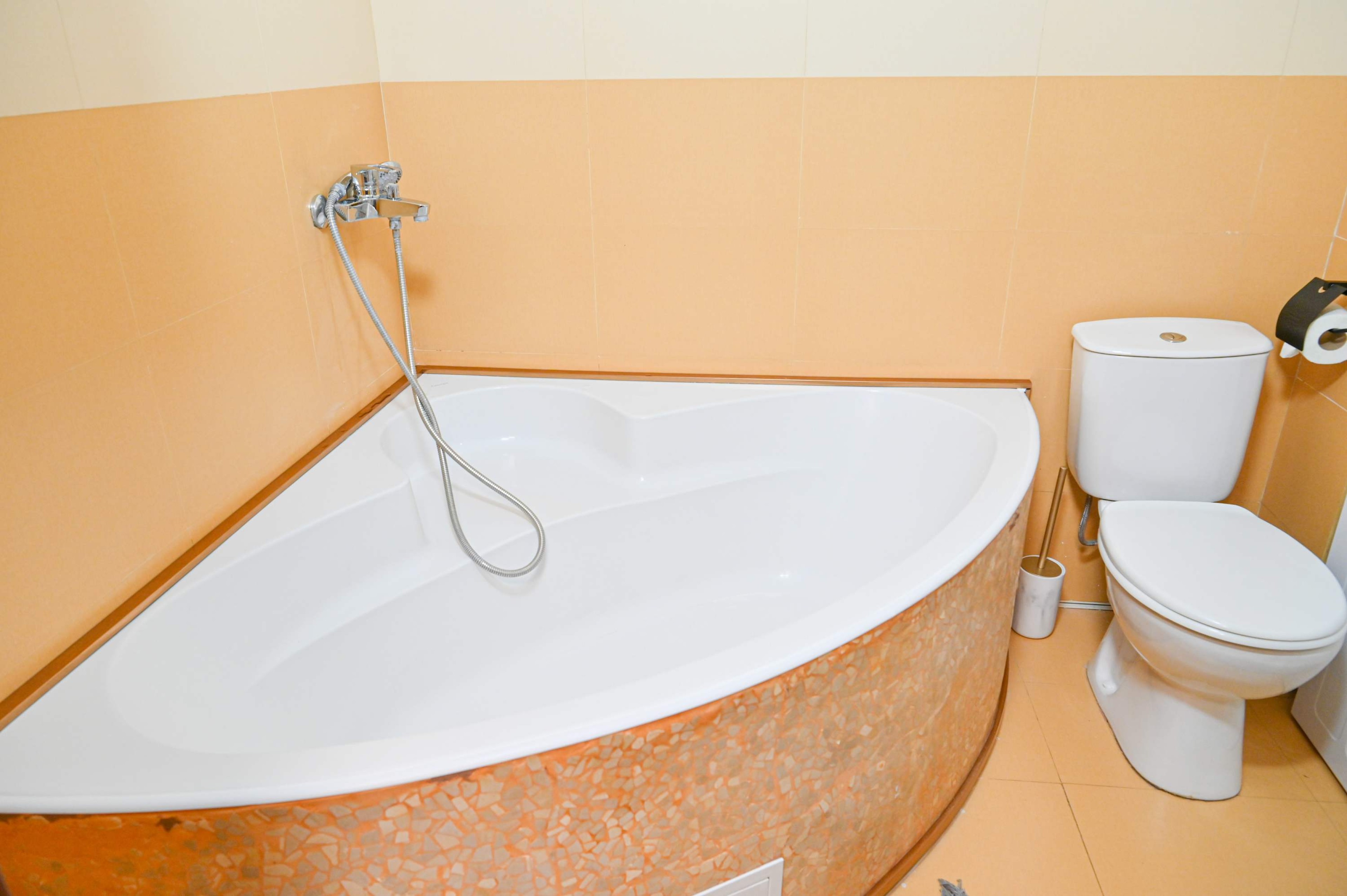 Scoutaround White Logo