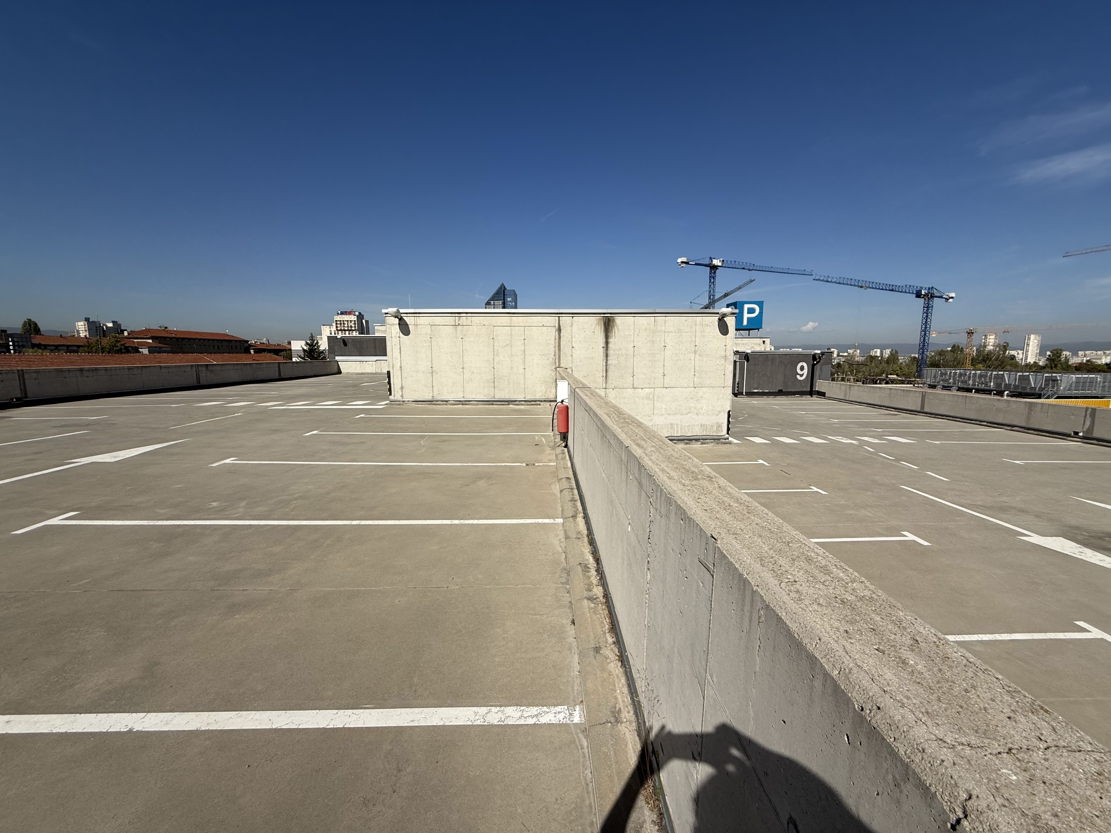 Scoutaround White Logo