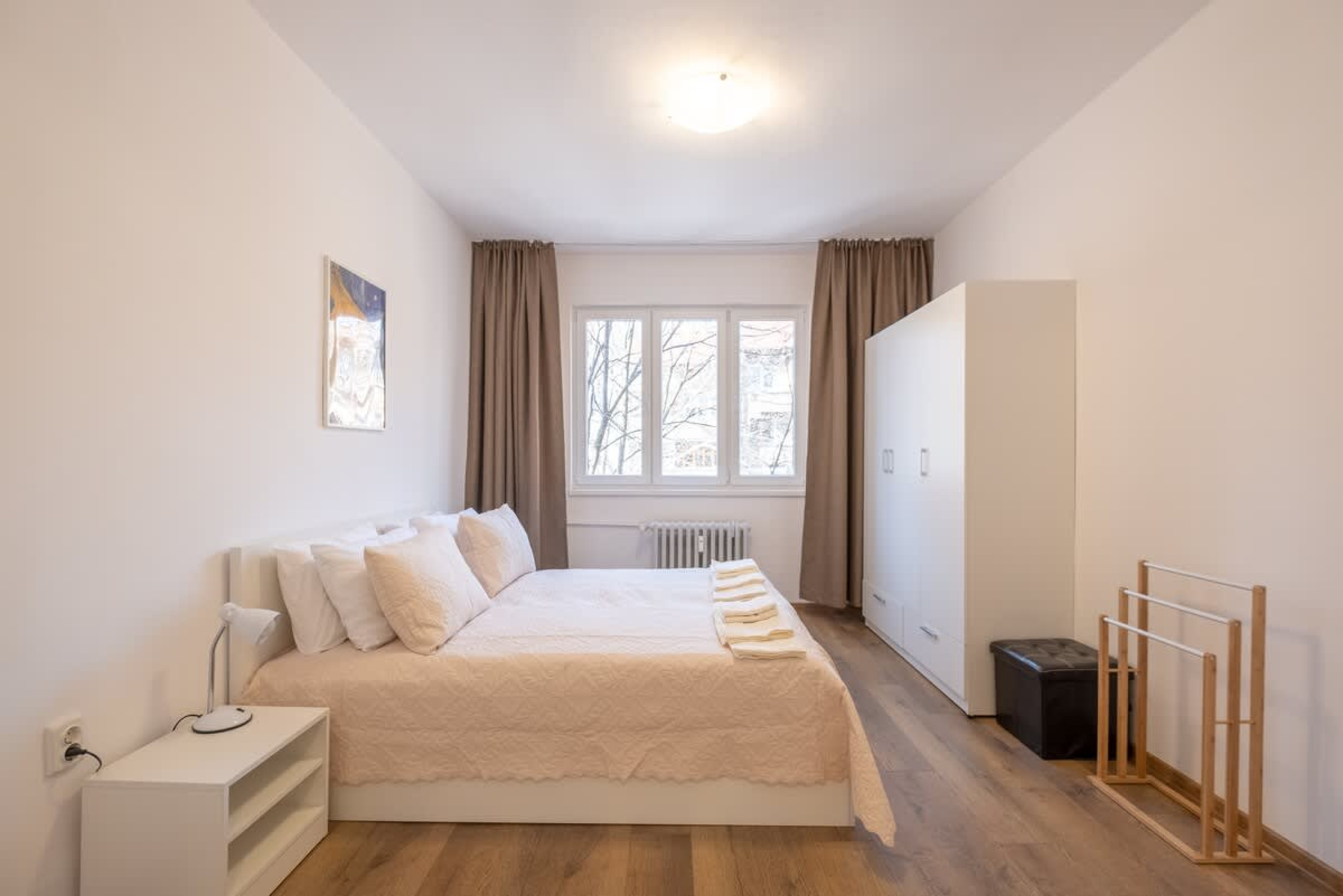 Peaceful downtown location - 2 bedroom apartment - Photo 12