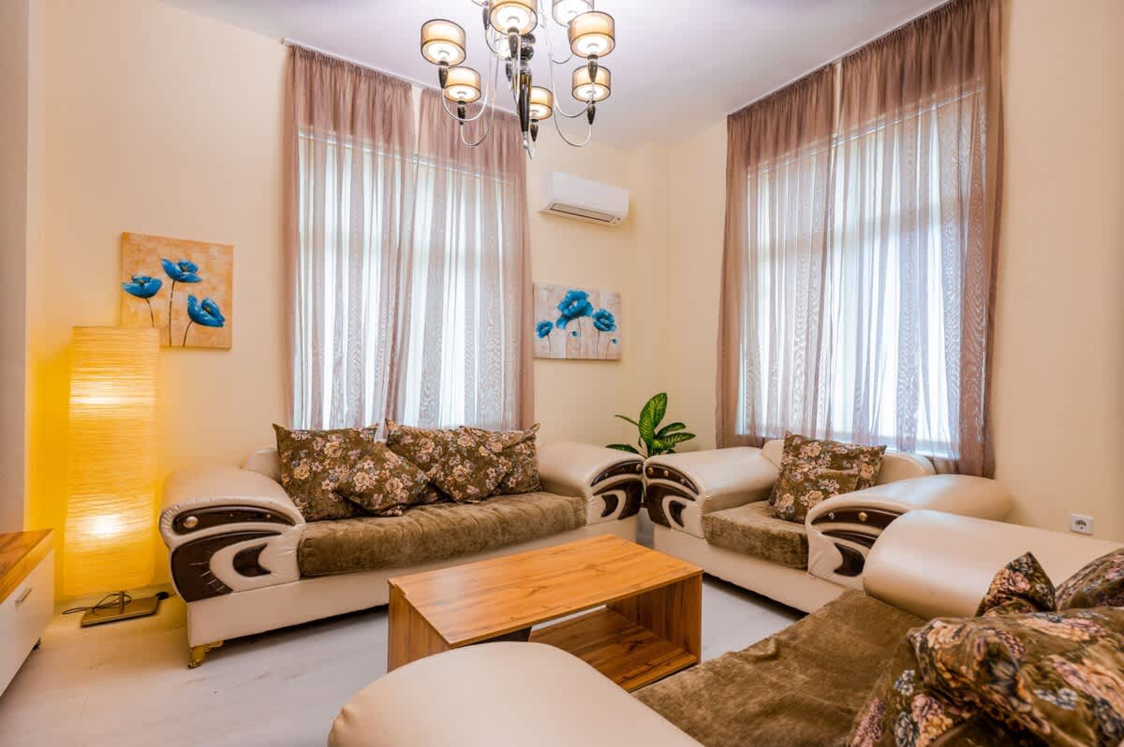 Cozy 2BD Flat + Work Space I Remote workers haven - Photo 3