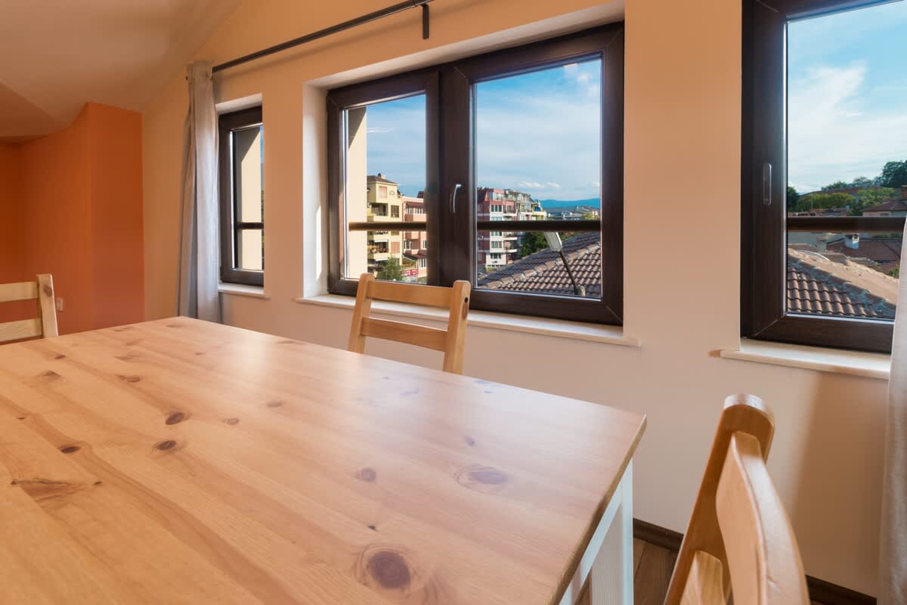 Scoutaround White Logo