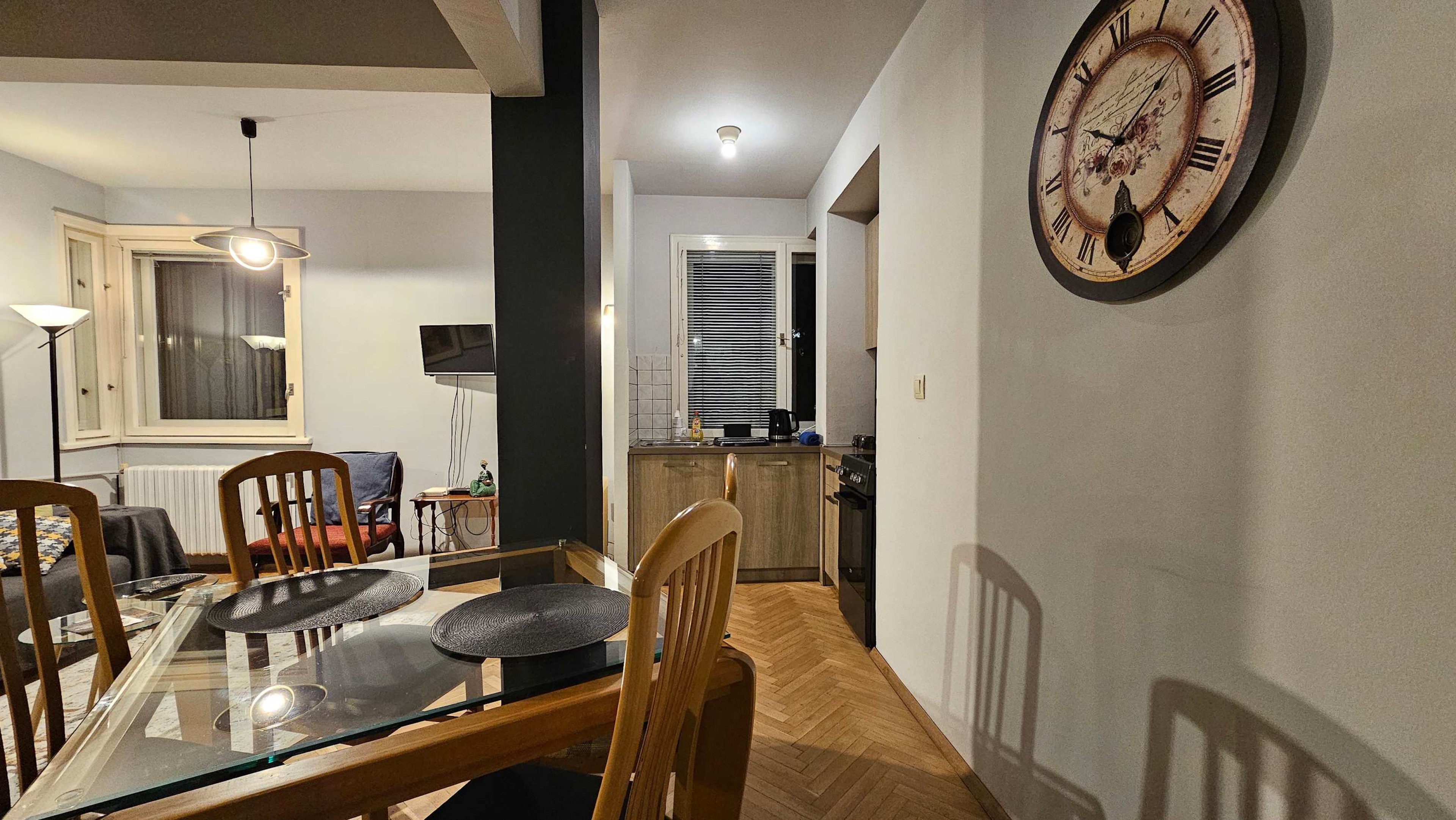 Scoutaround White Logo