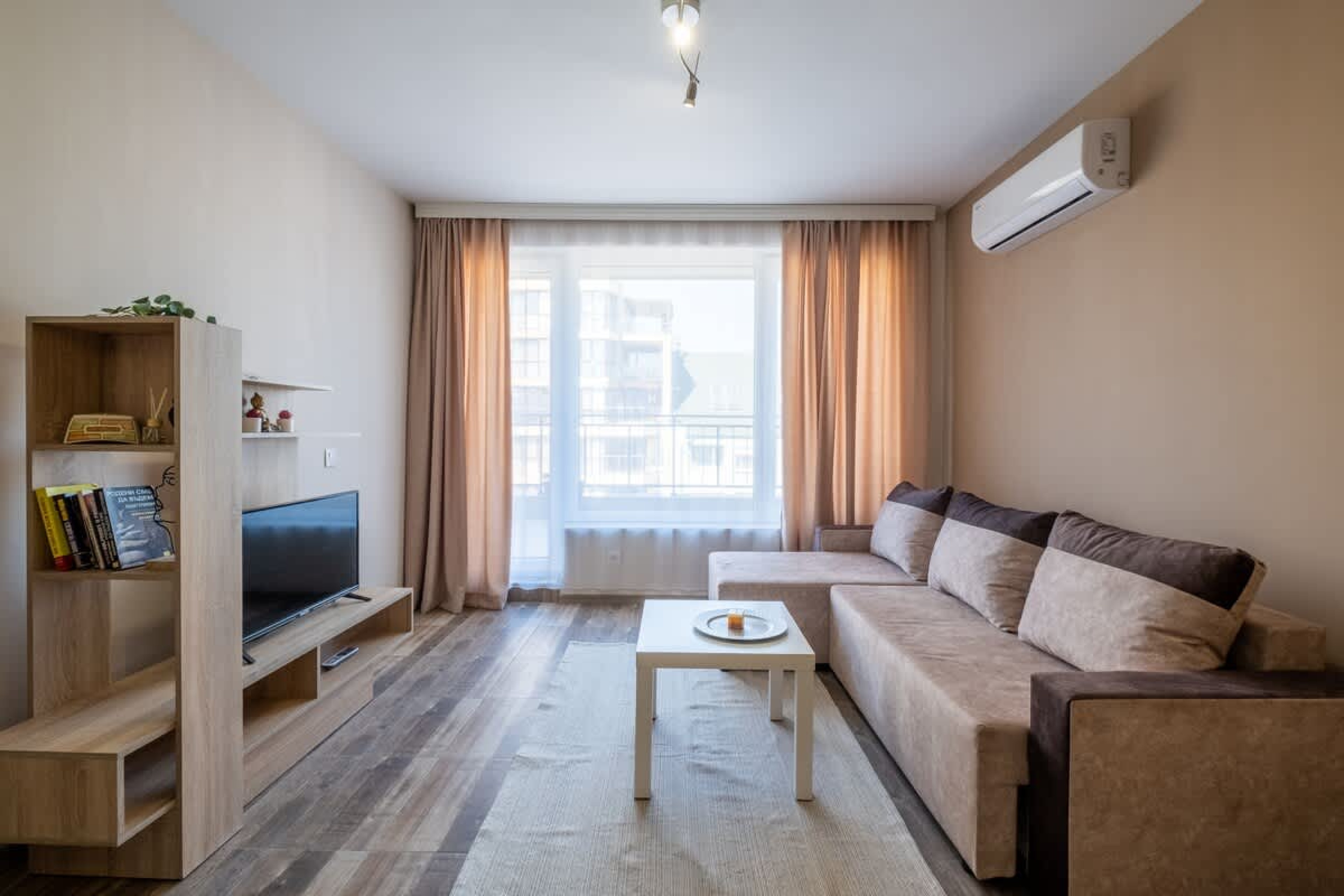 Scoutaround White Logo