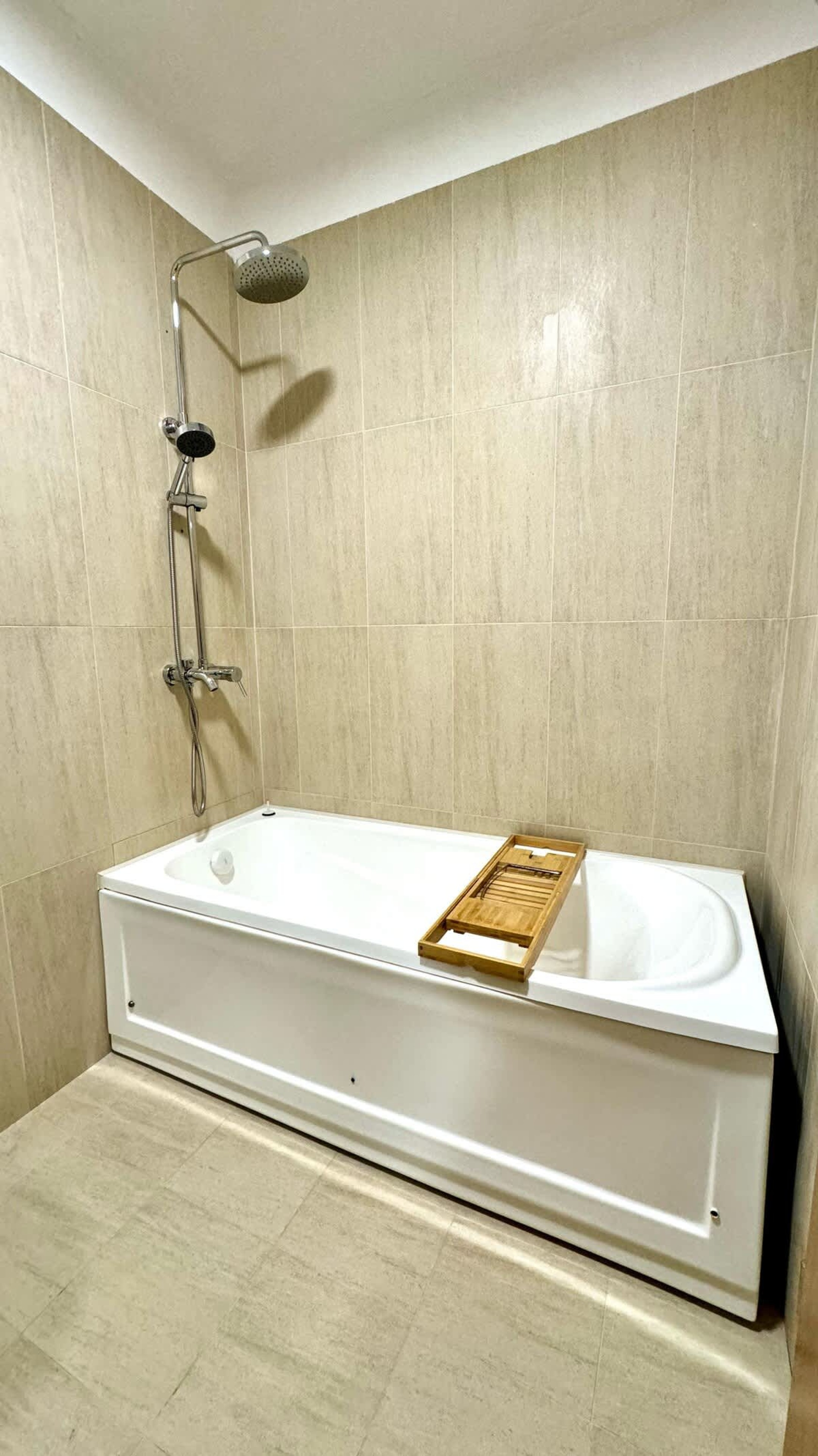 Scoutaround White Logo