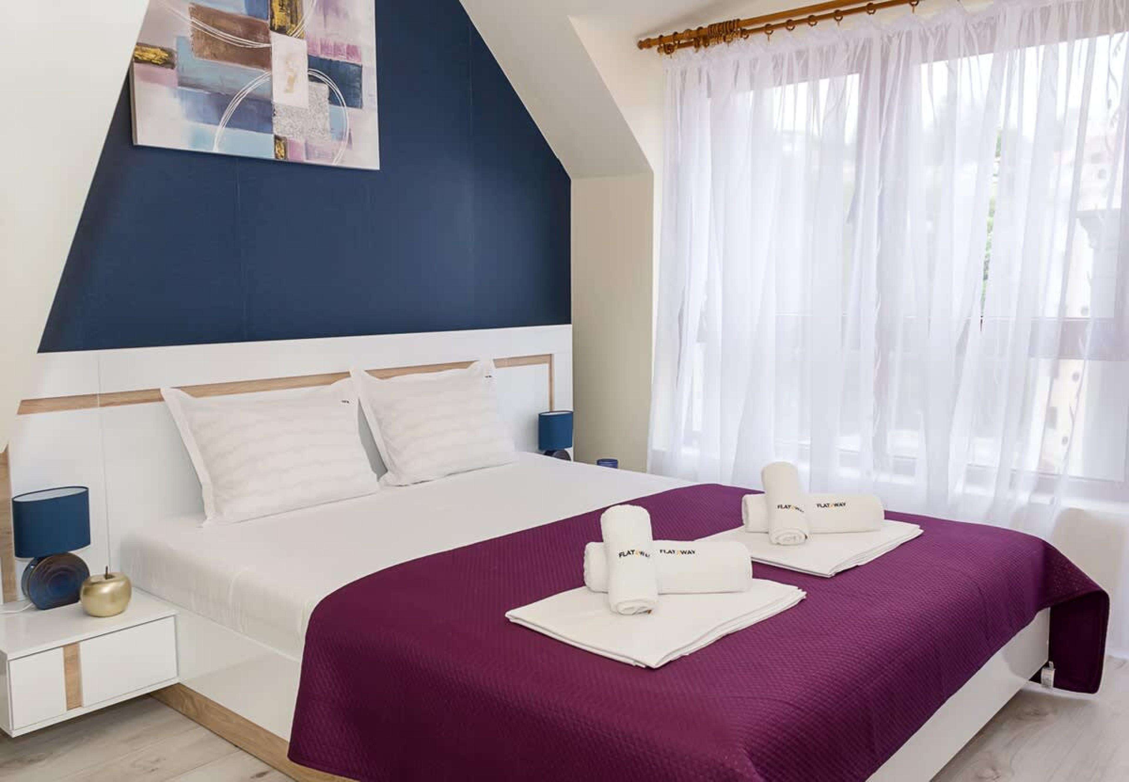 Scoutaround White Logo