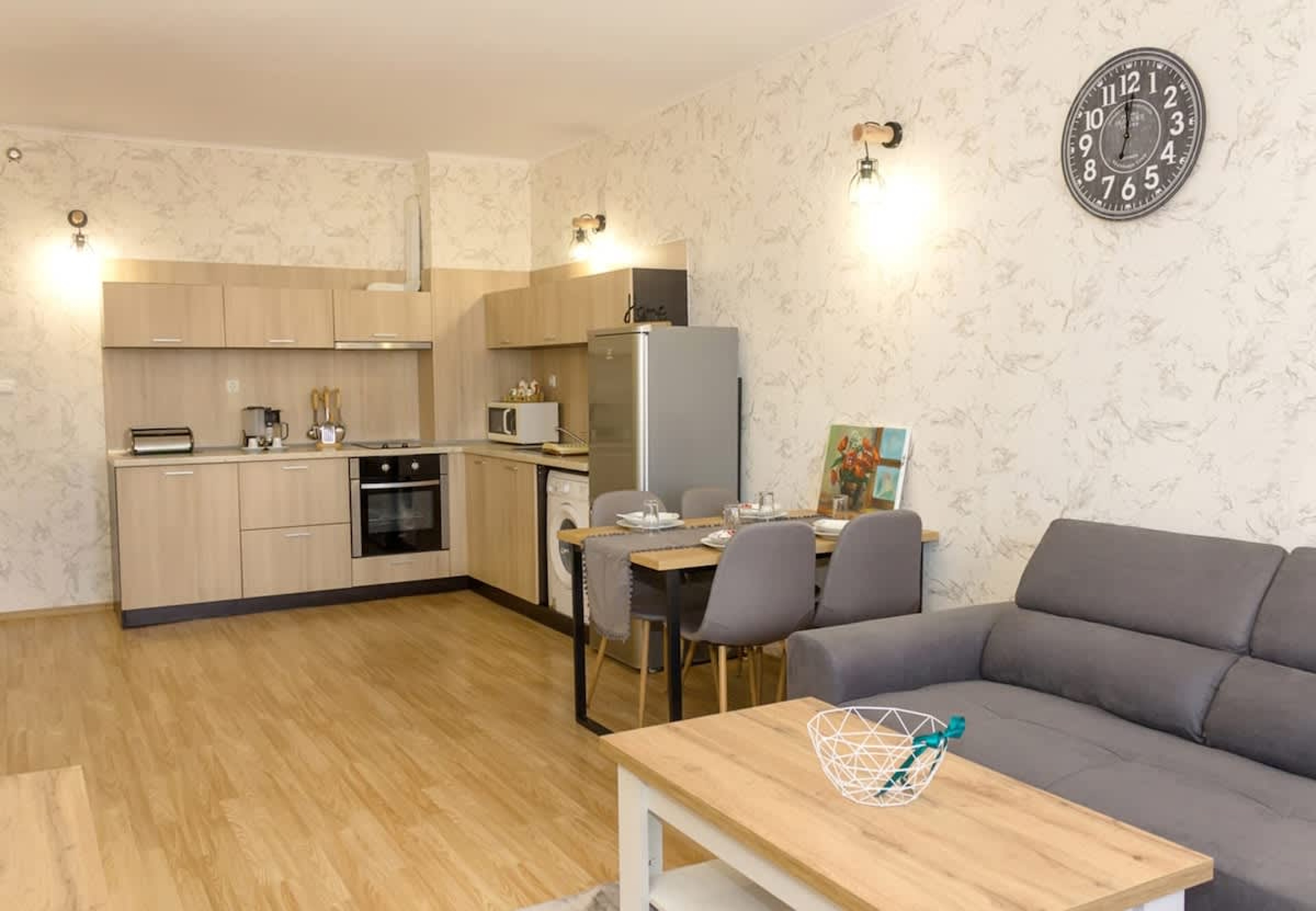 Scoutaround White Logo