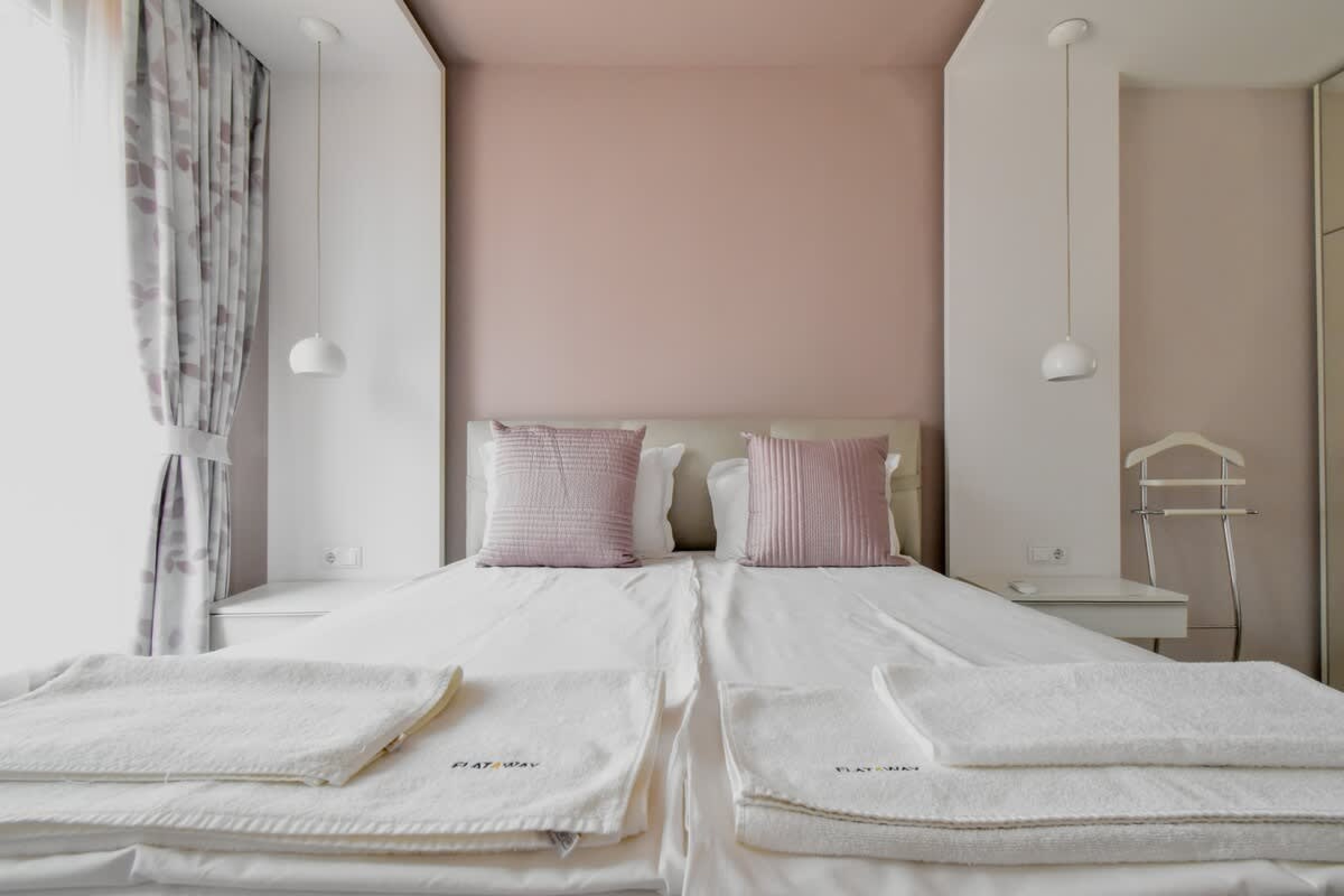 Charming 2BD with Mountain View - Photo 5