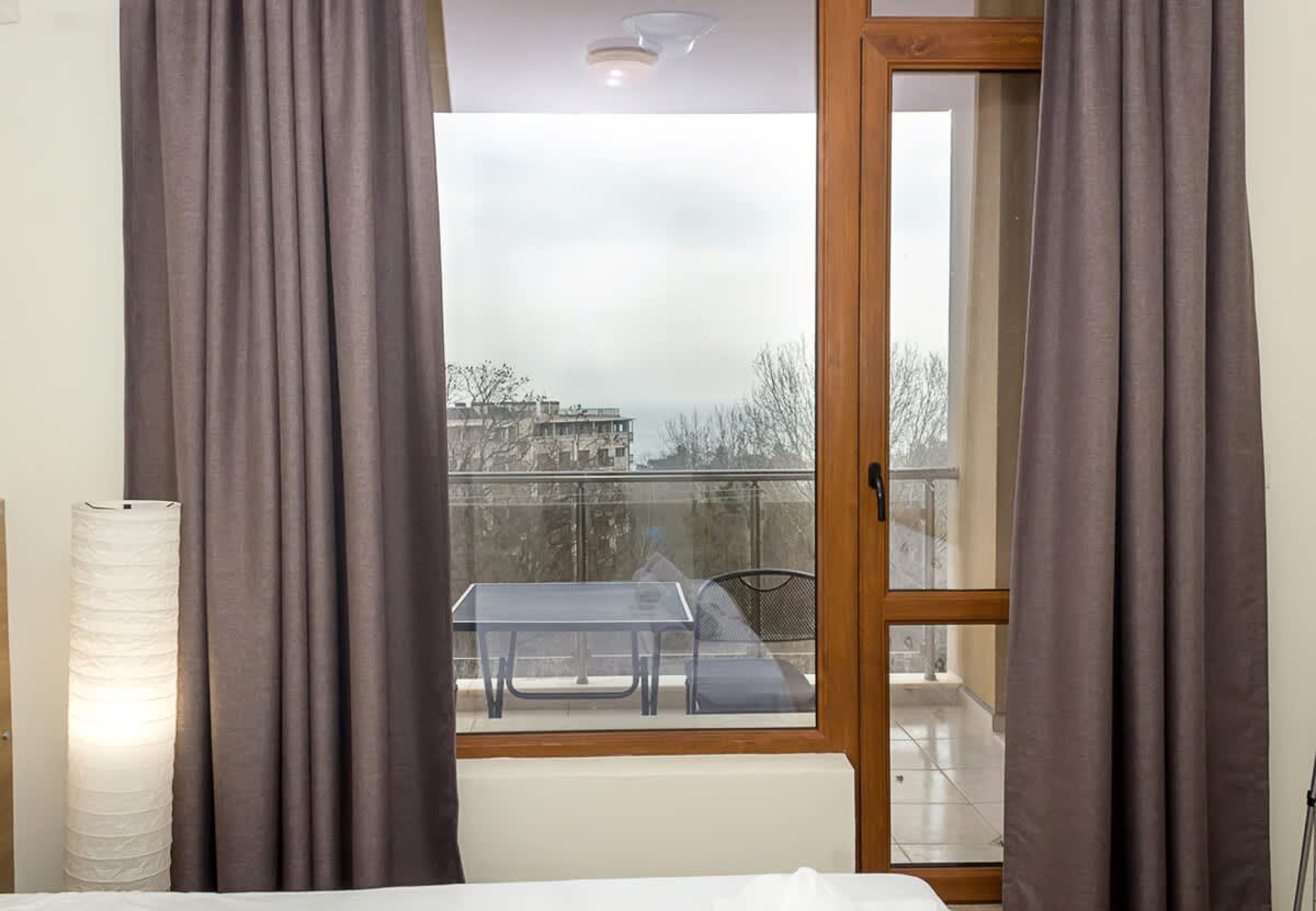 Scoutaround White Logo