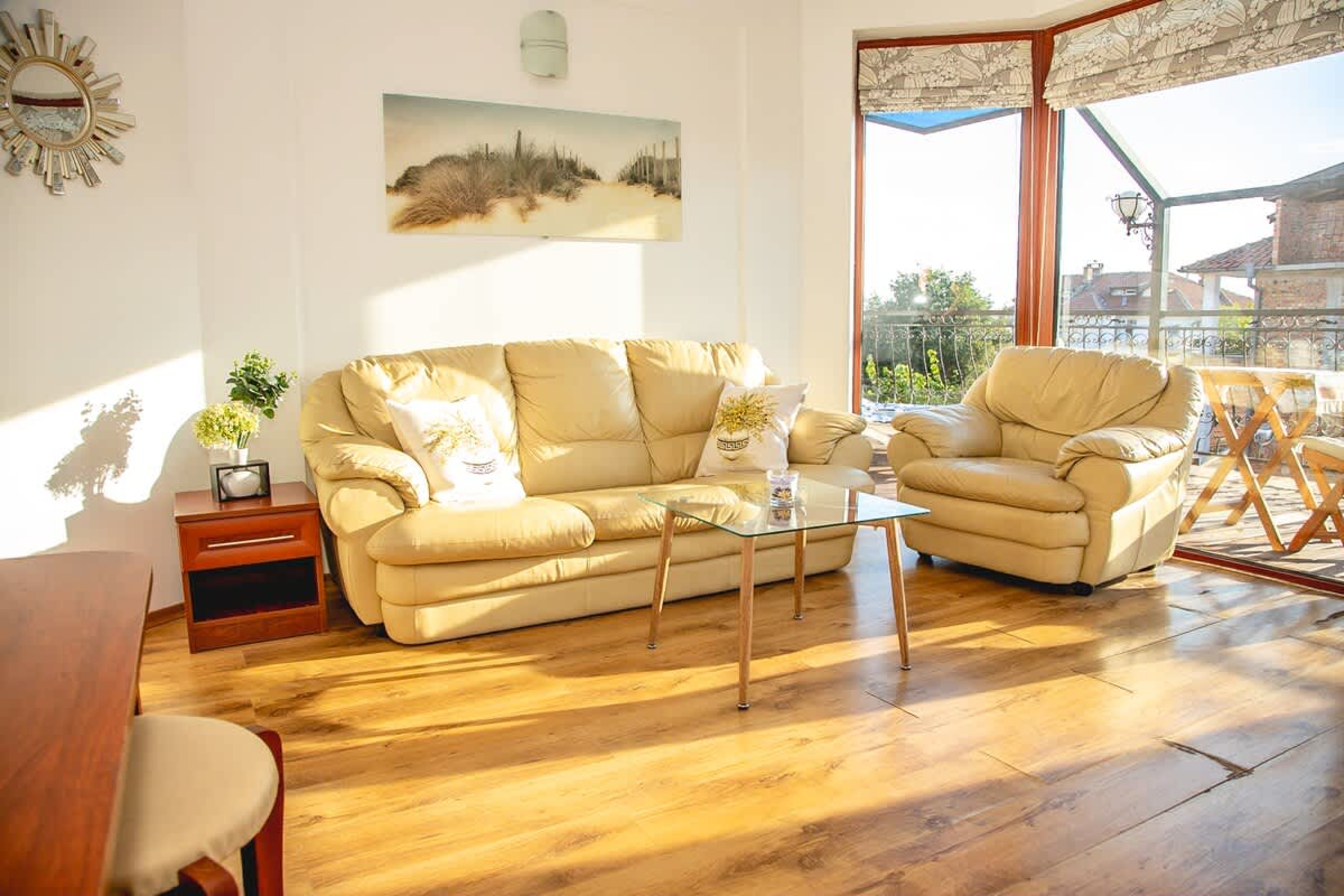 Scoutaround White Logo