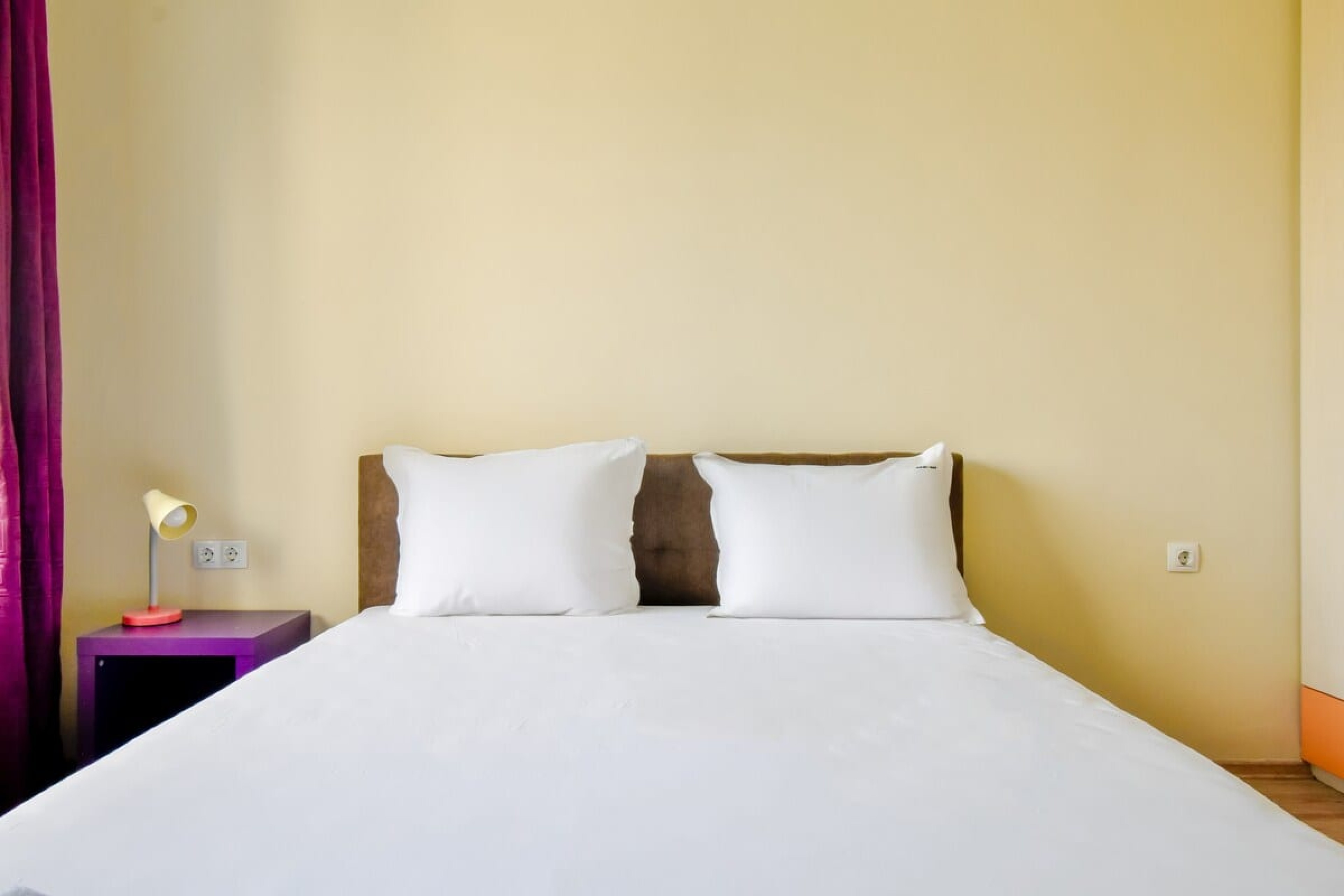 Scoutaround White Logo