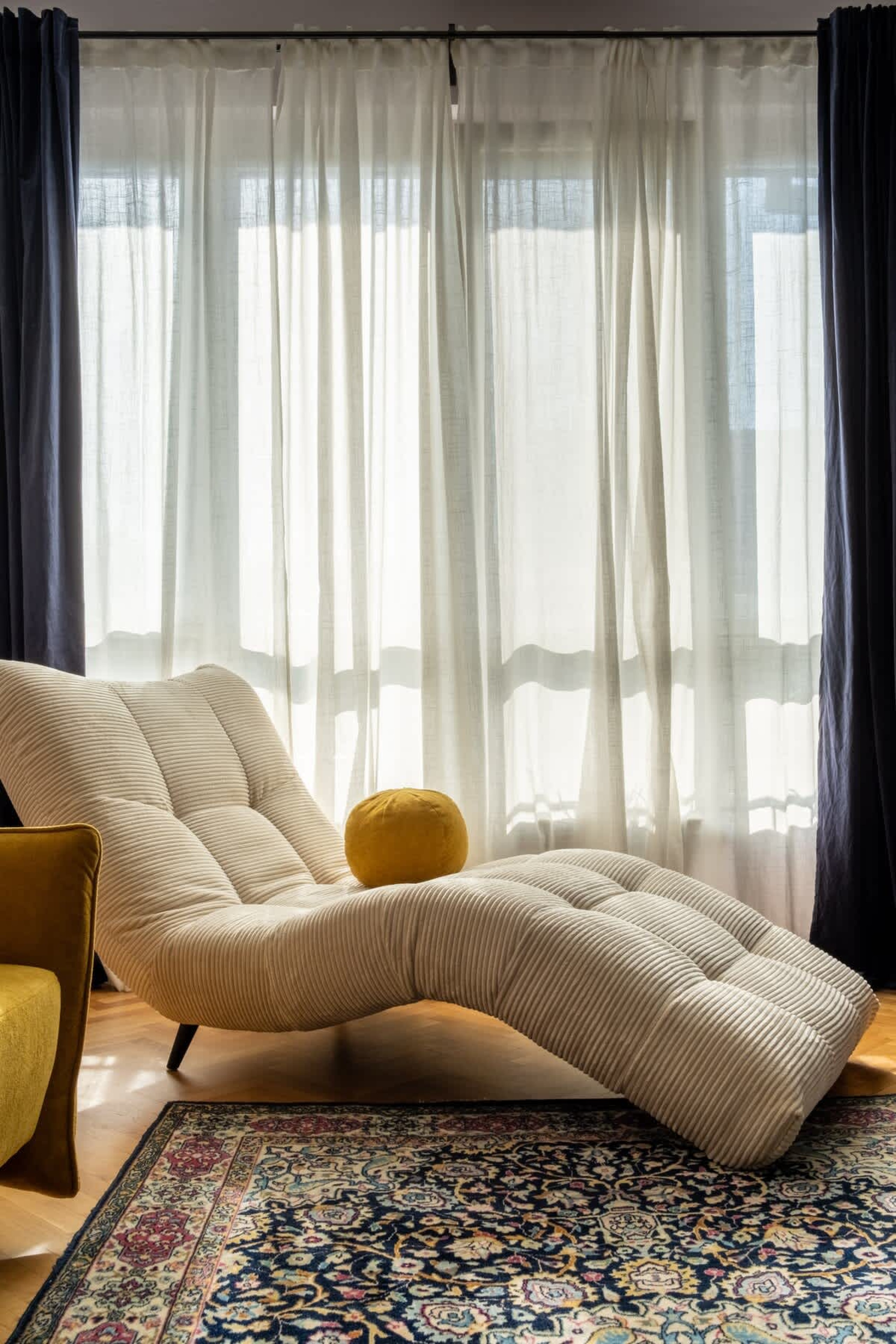 Scoutaround White Logo