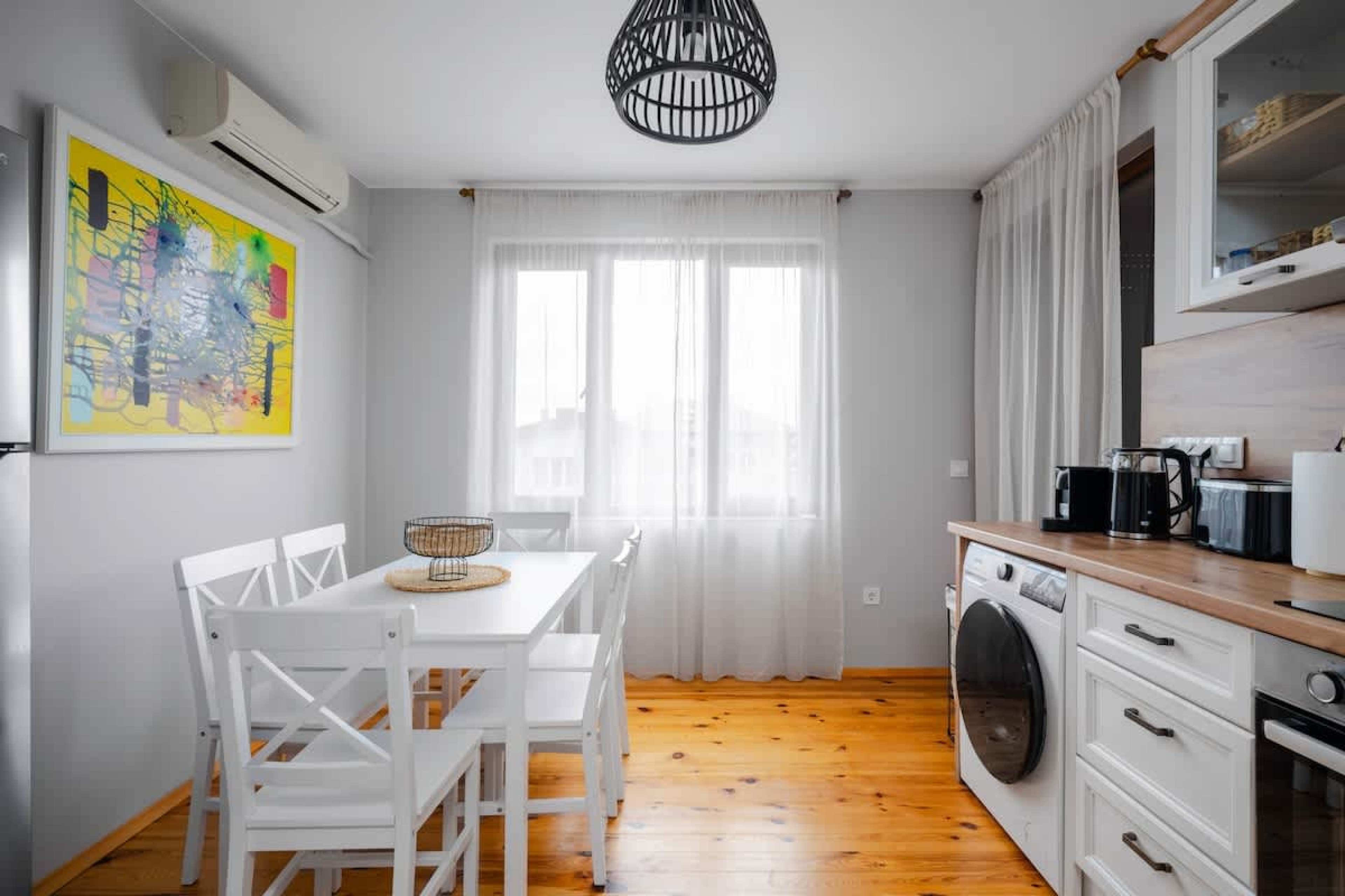 Scoutaround White Logo