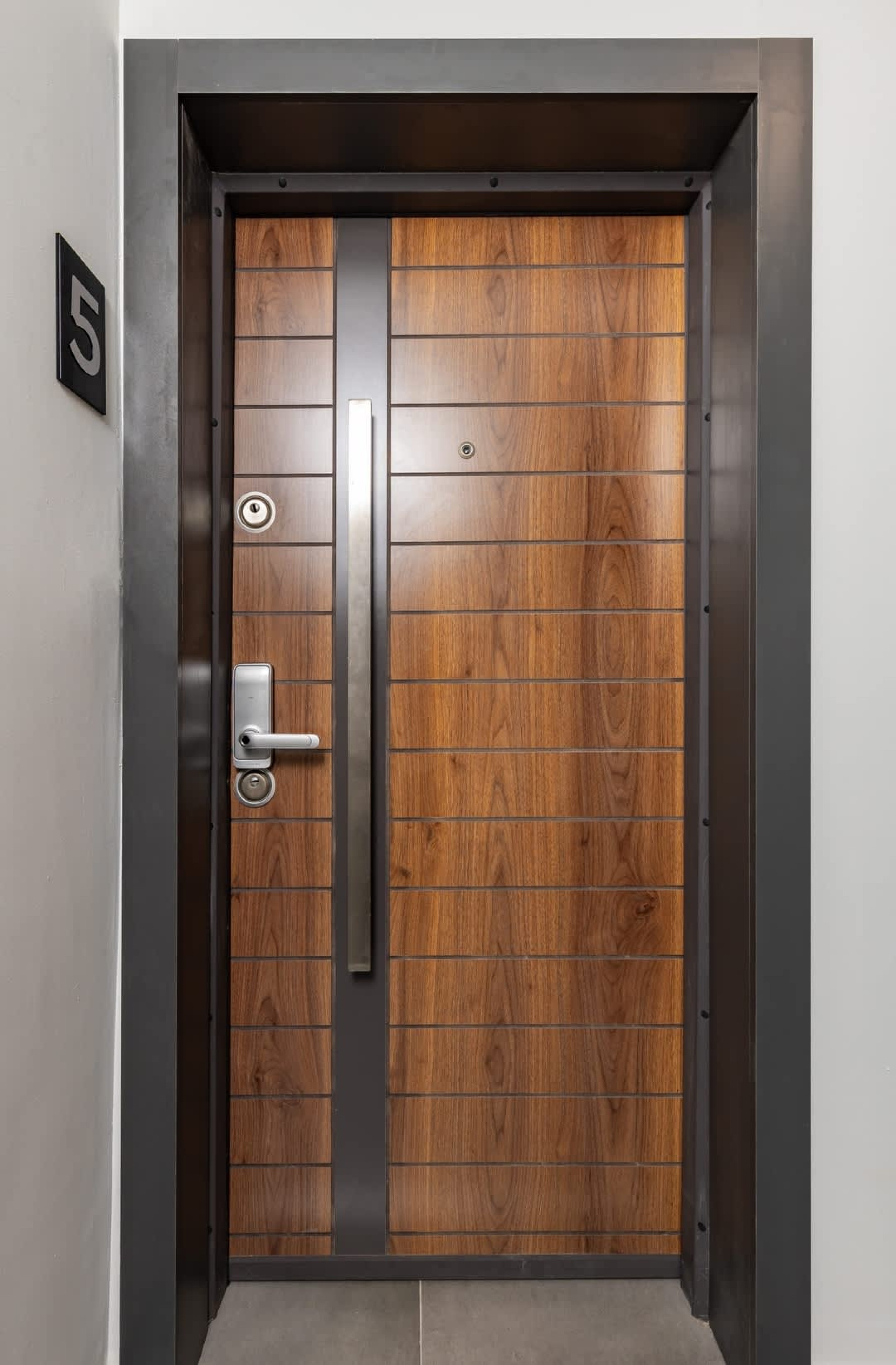 Scoutaround White Logo