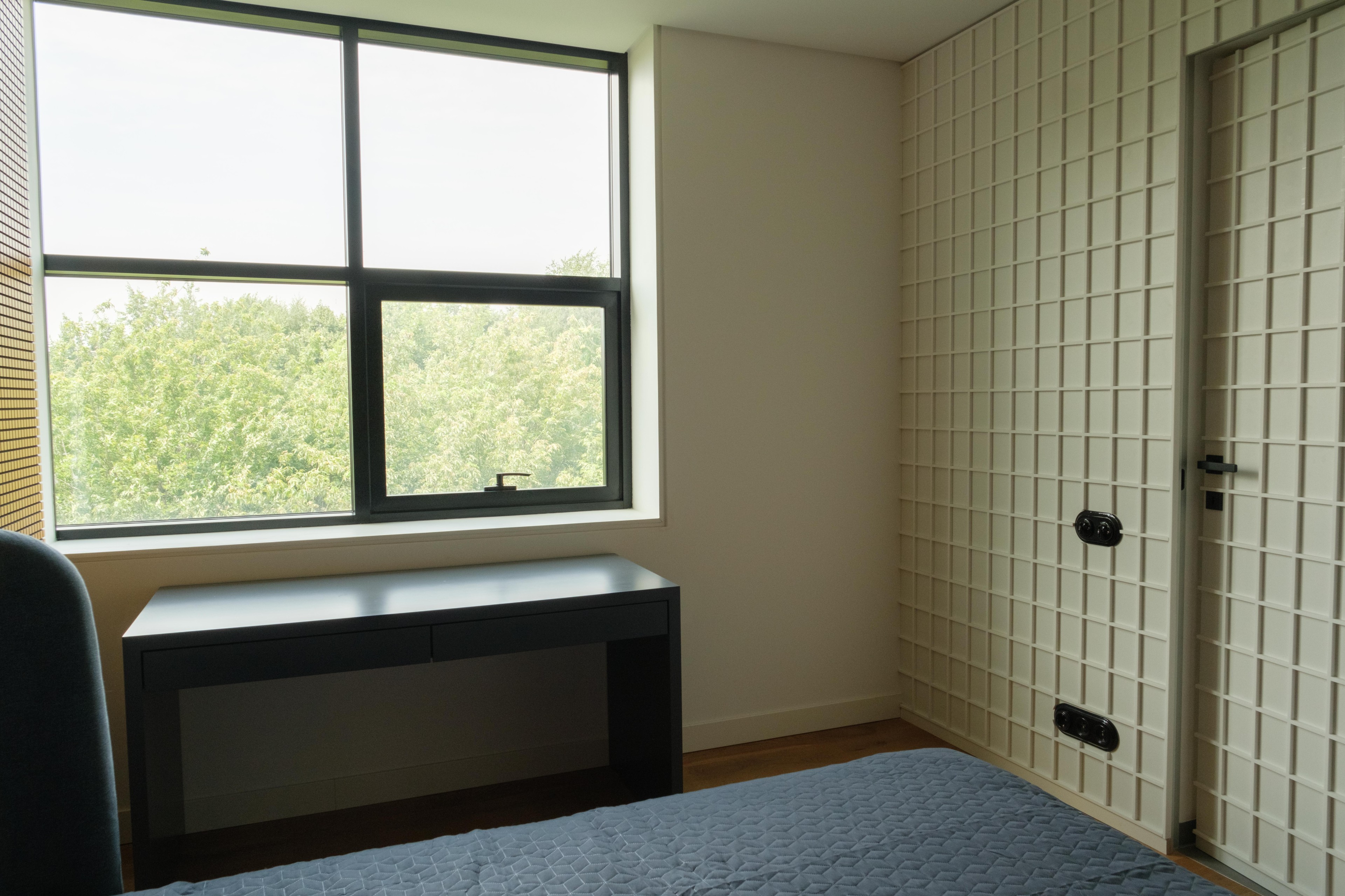 Scoutaround White Logo