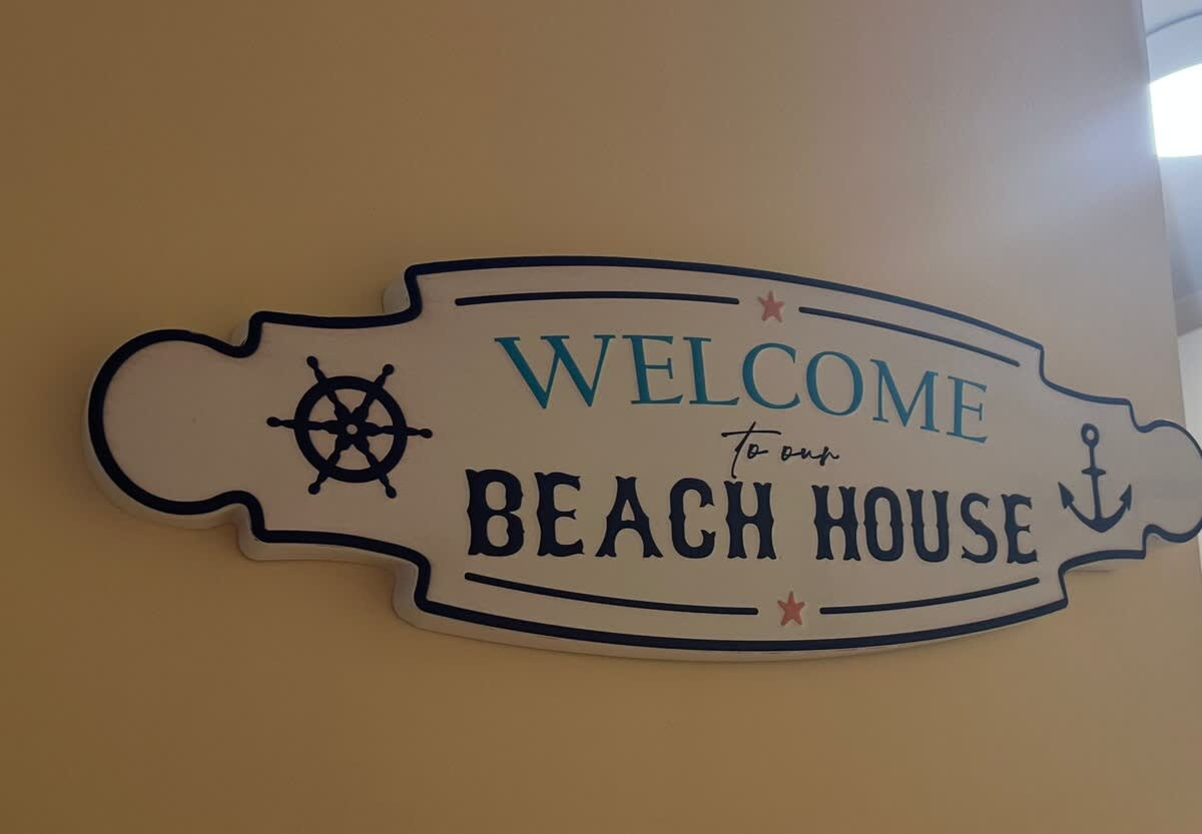 Scoutaround White Logo