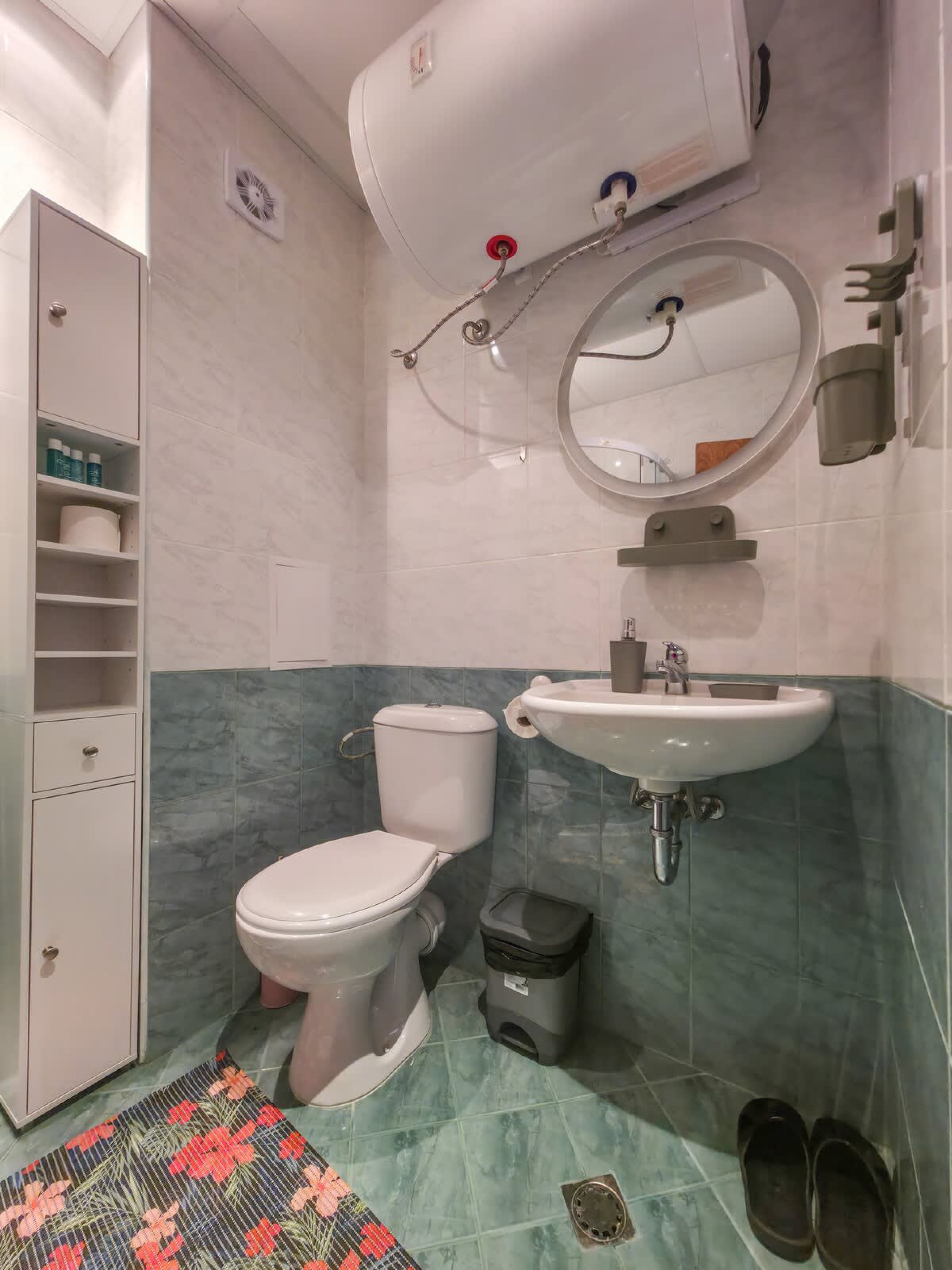 Scoutaround White Logo