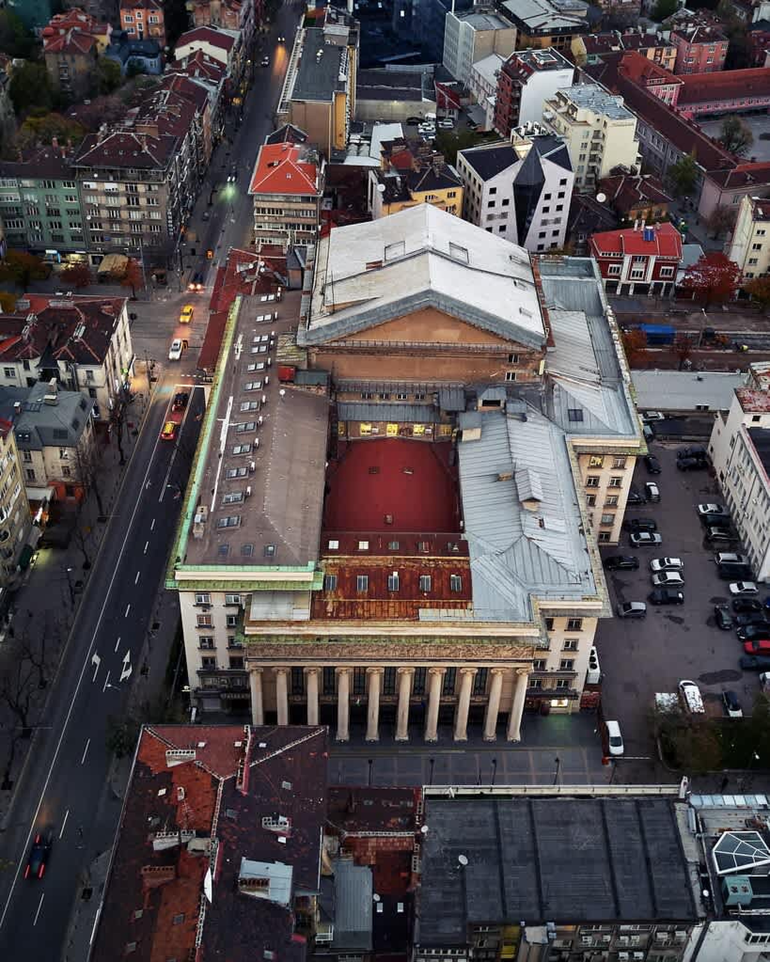 Scoutaround White Logo