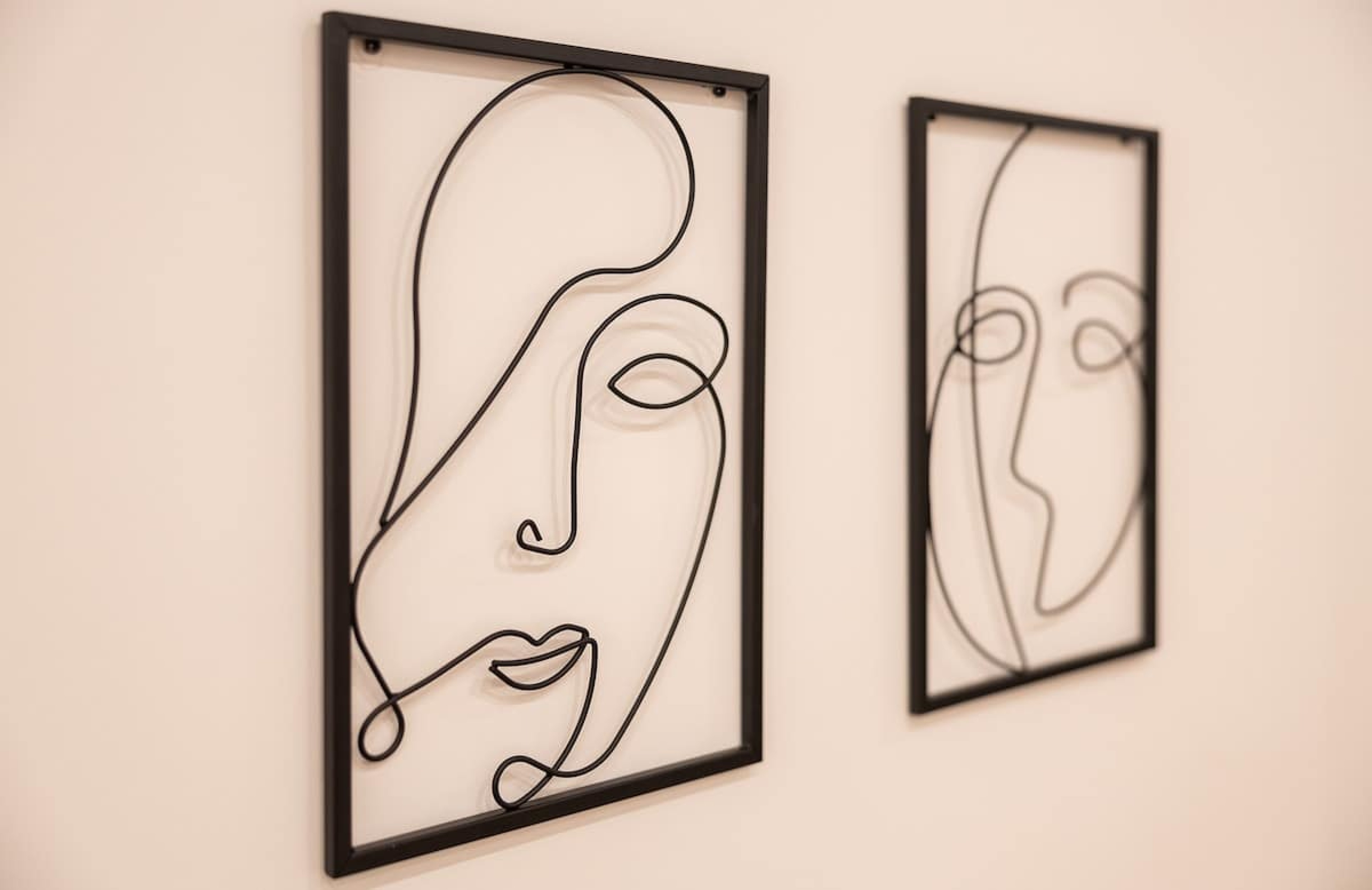 Scoutaround White Logo