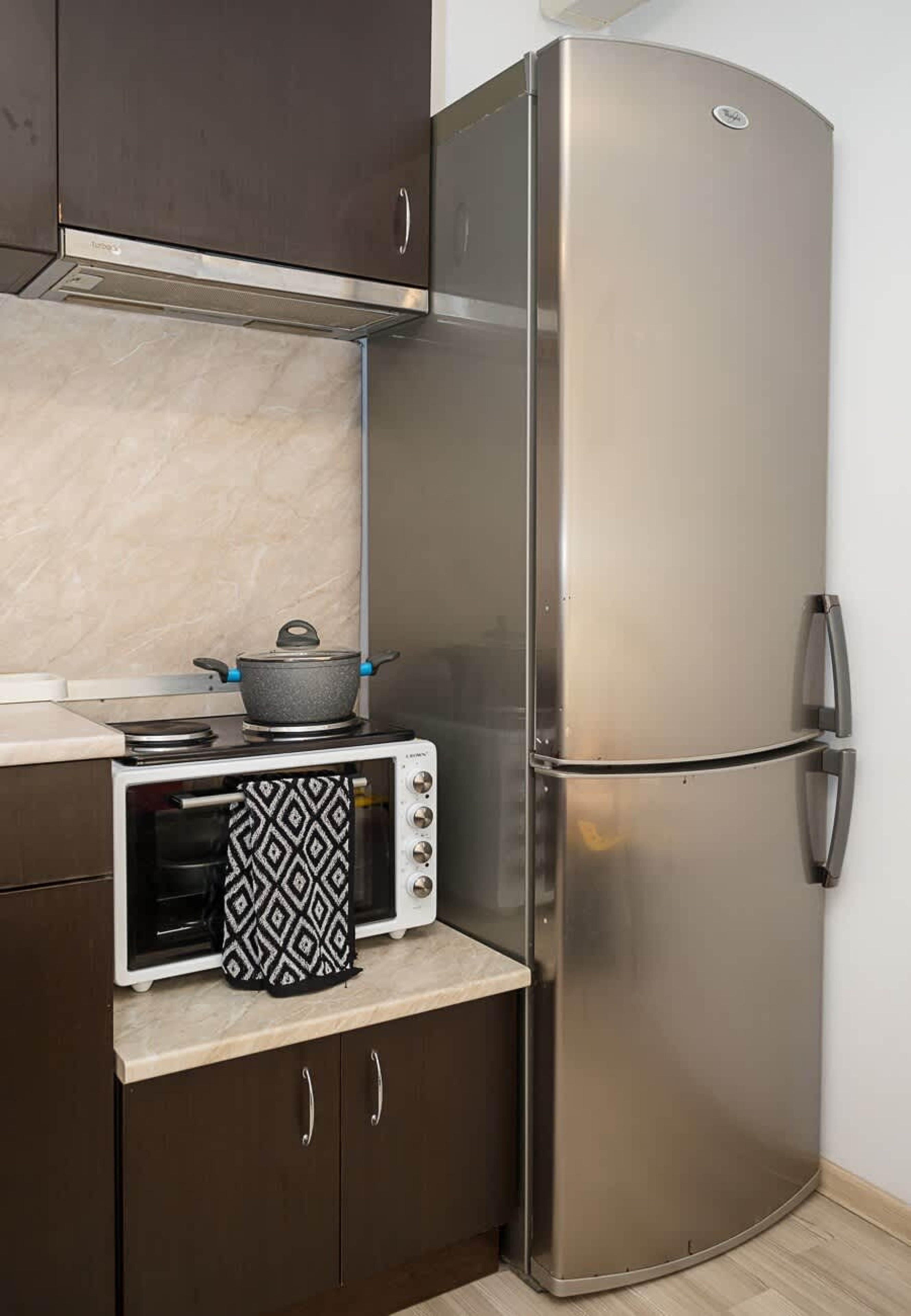 Scoutaround White Logo