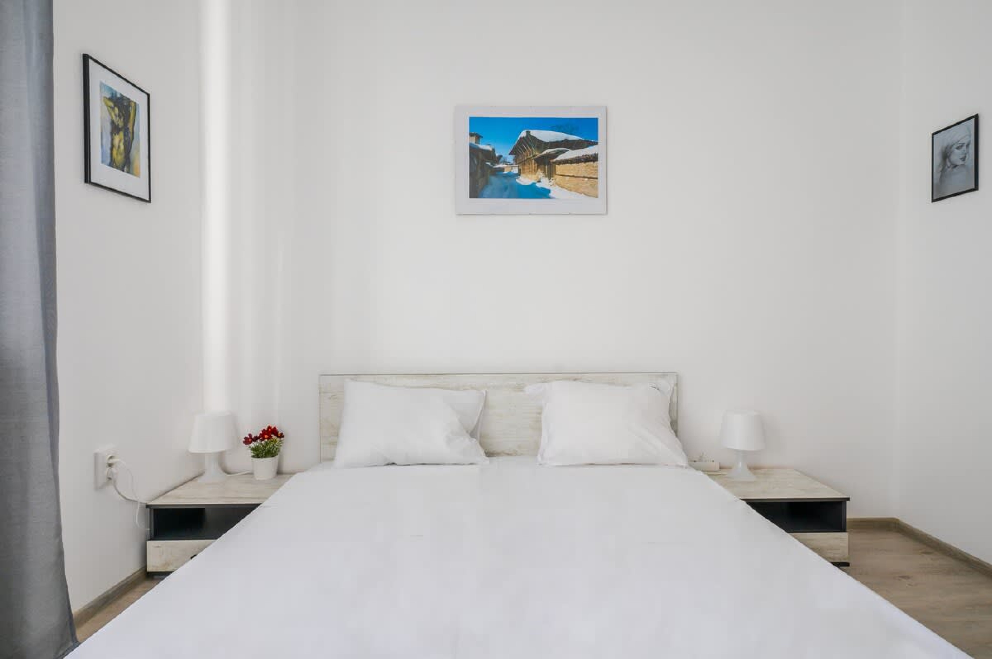 Scoutaround White Logo