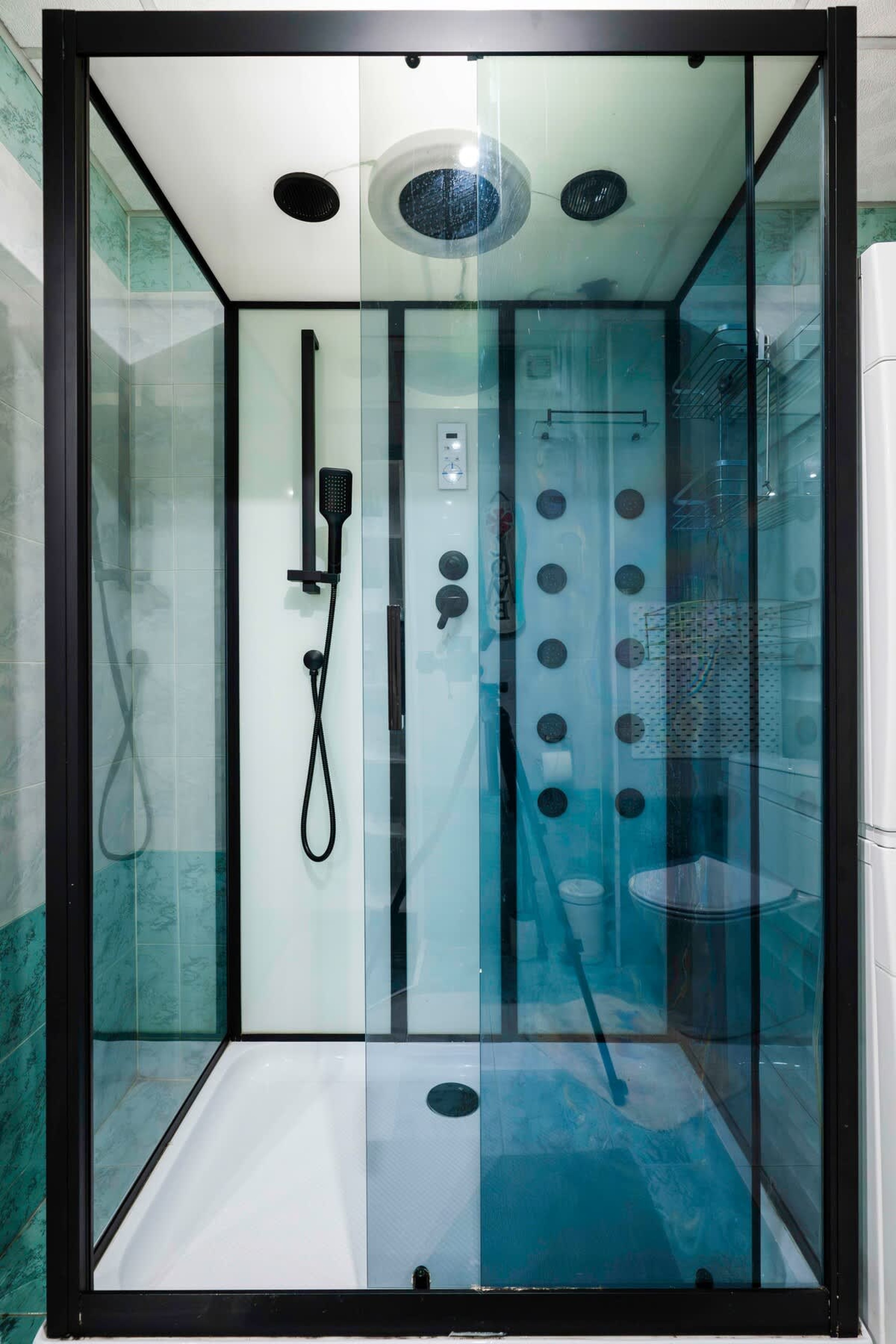 Scoutaround White Logo