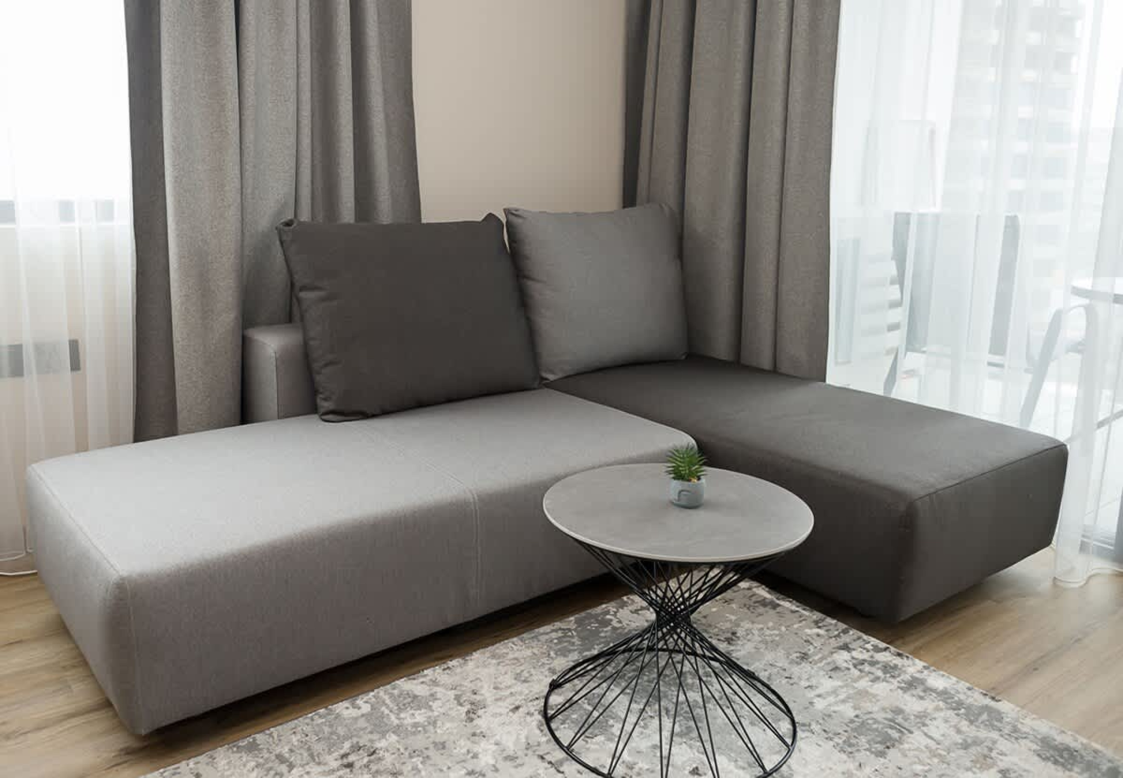 Scoutaround White Logo