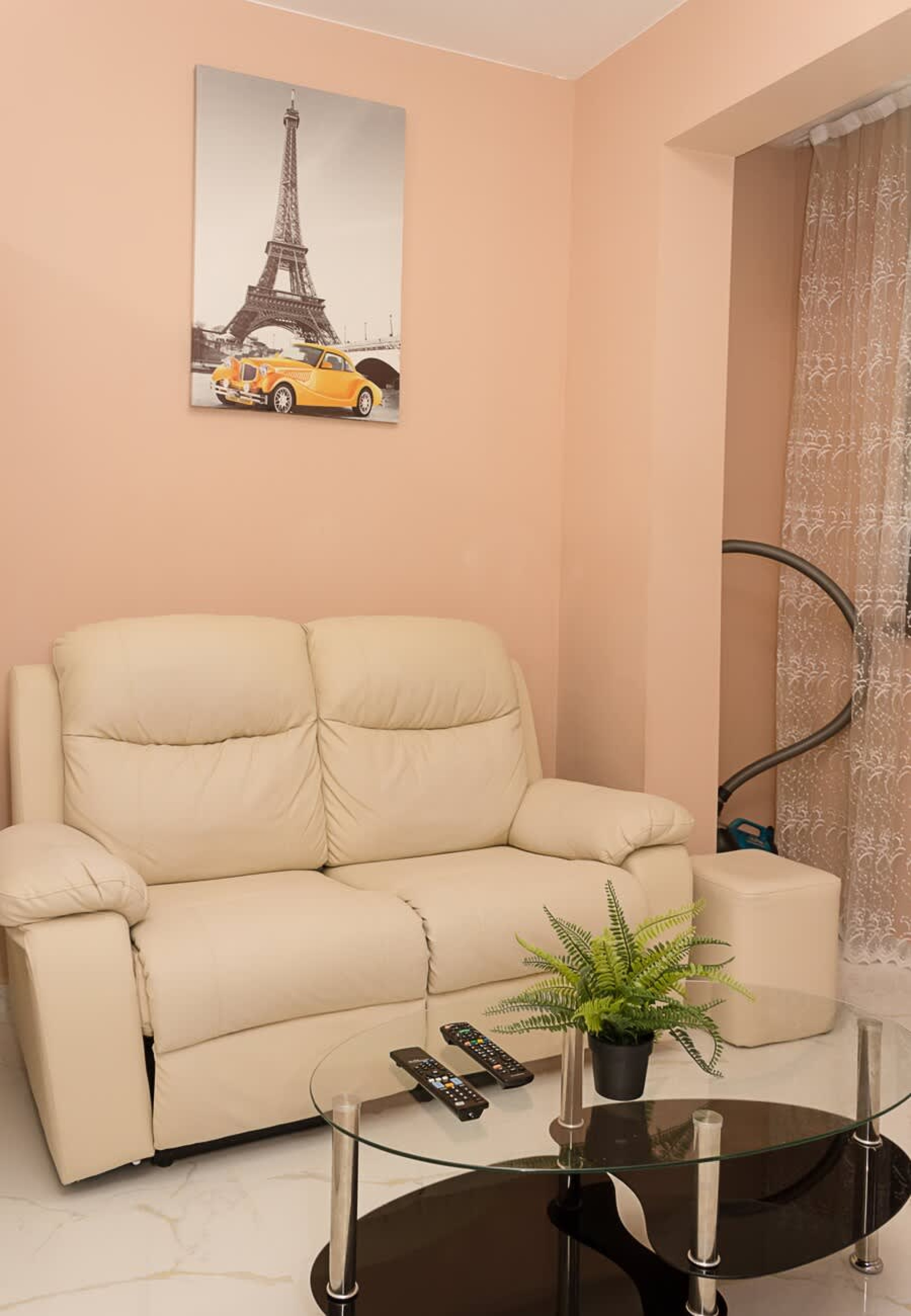 Comfy 1-Bedroom Apartment in Chayka Neighbourhood - Cover Photo