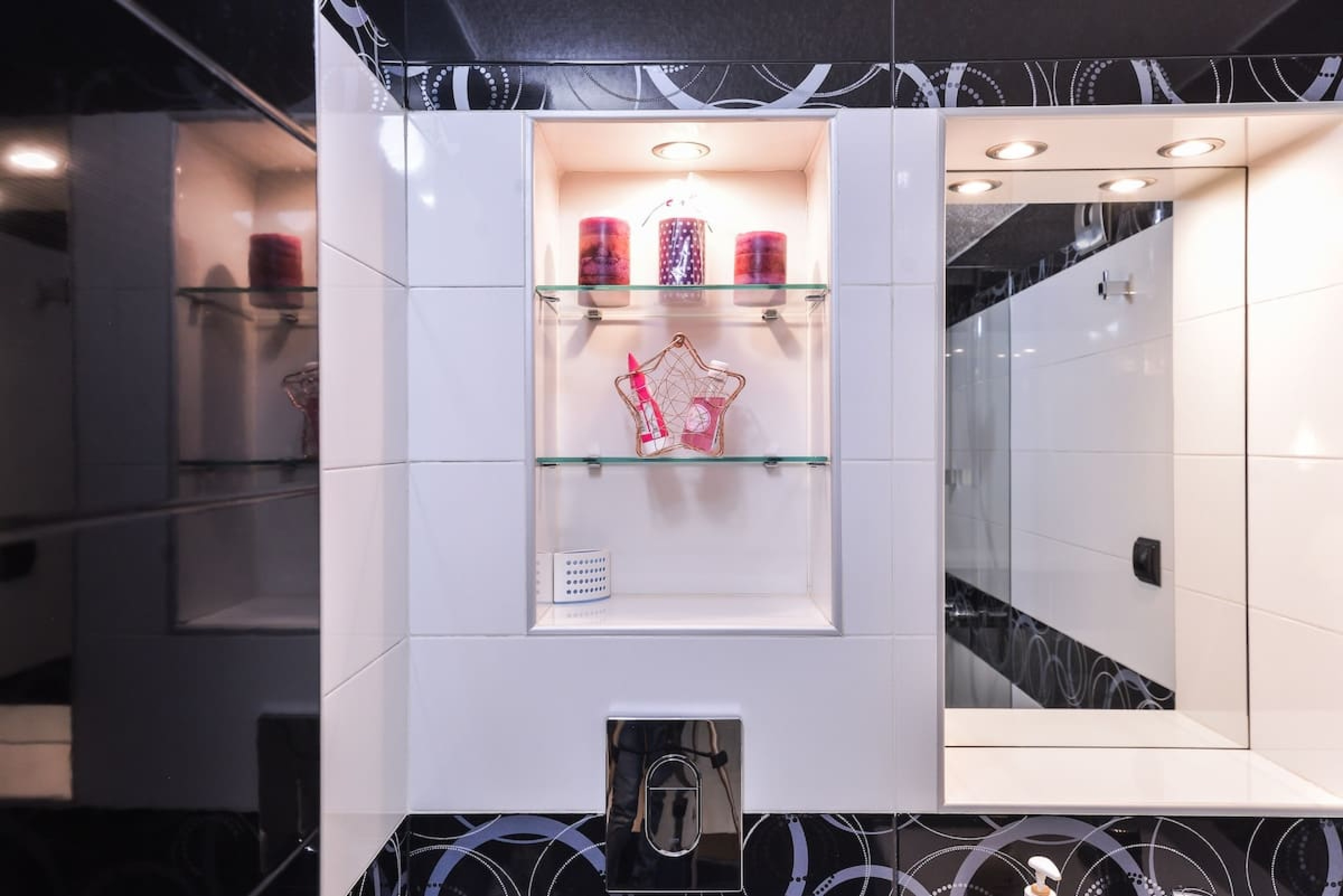 Extravaganzzo - Super Central One Bedroom Modern - Photo 6