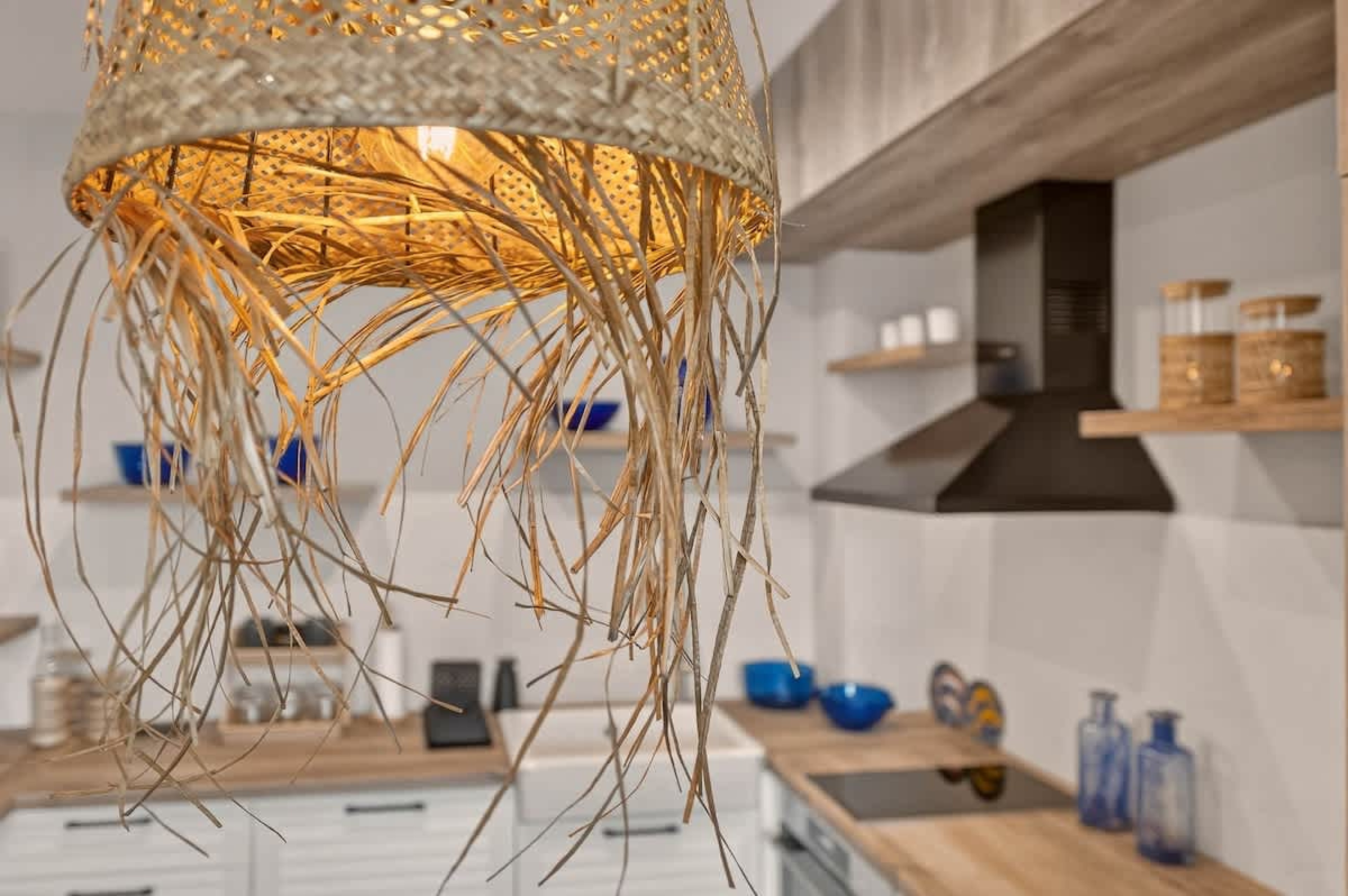 Scoutaround White Logo