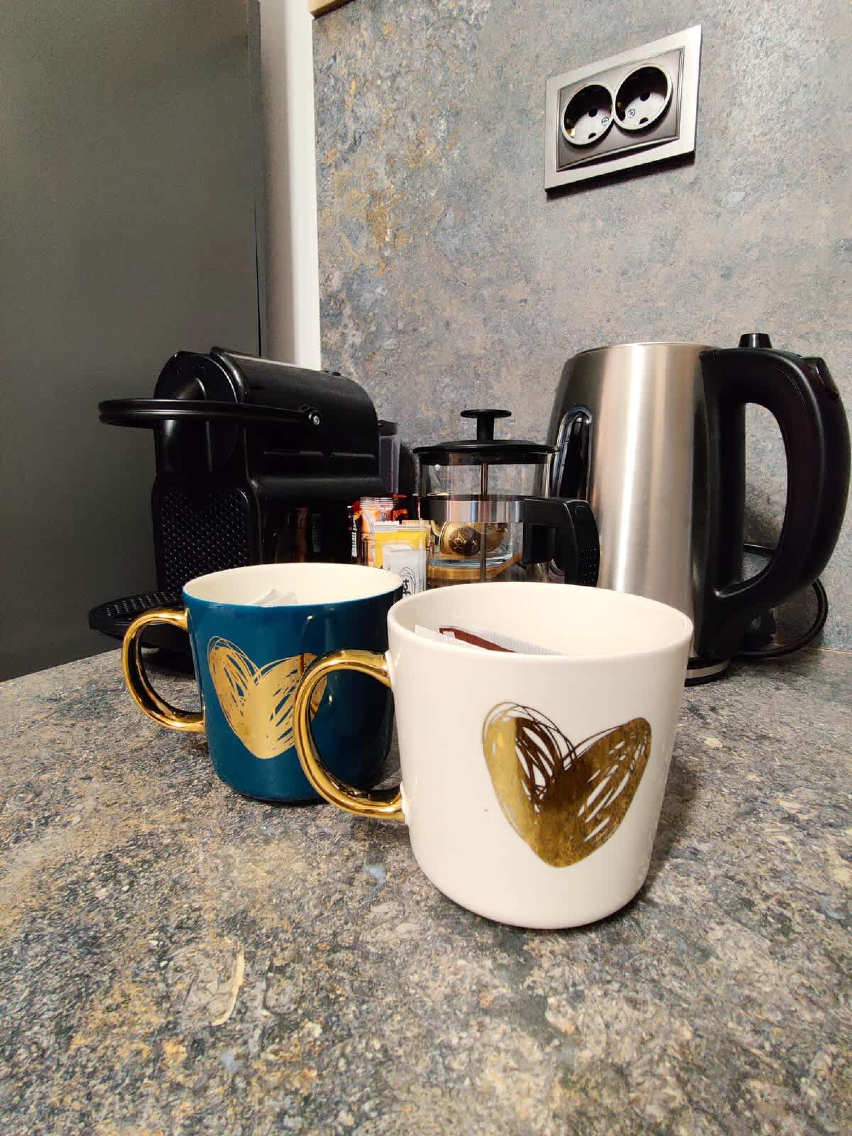 Scoutaround White Logo