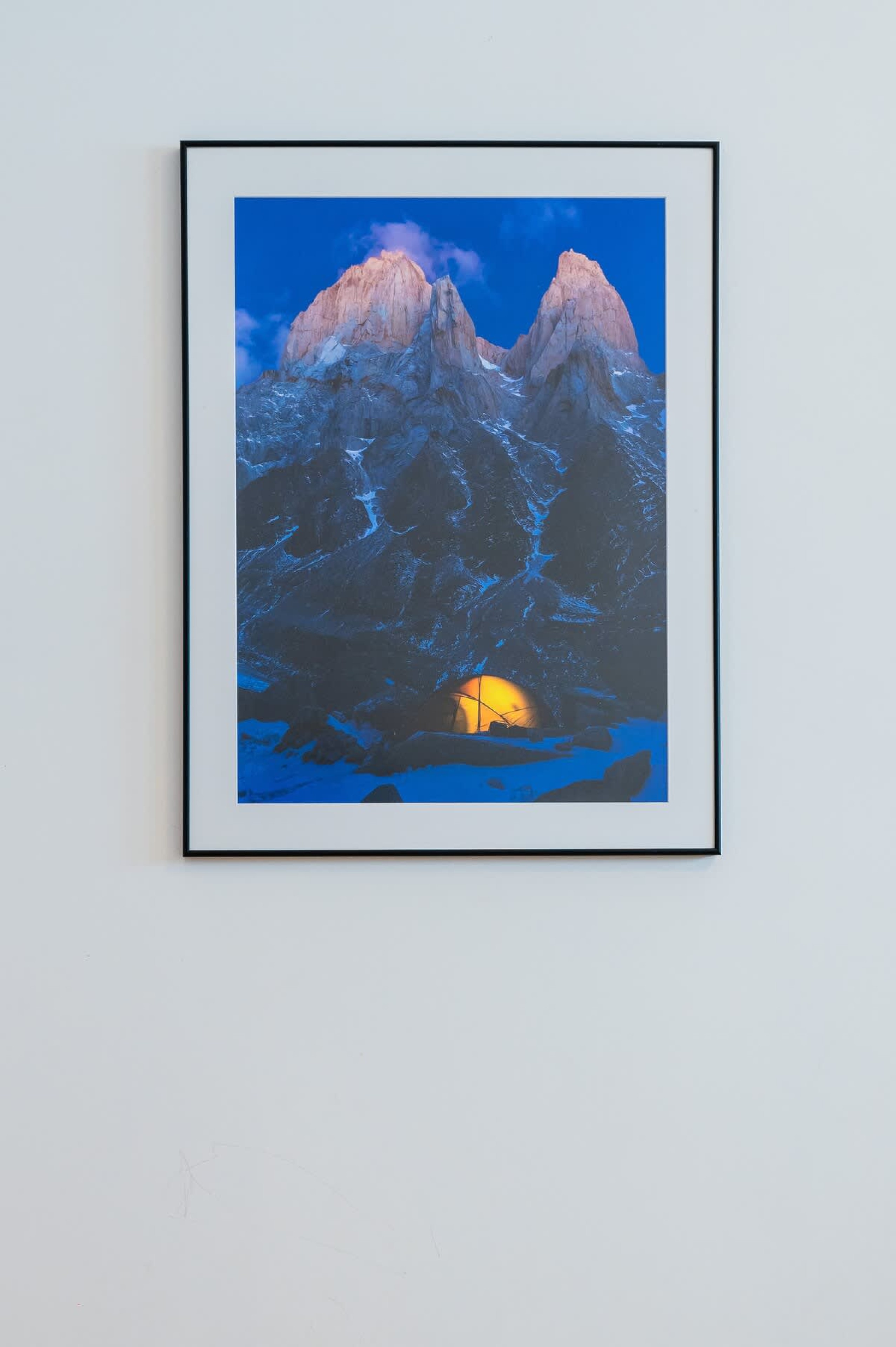 Scoutaround White Logo