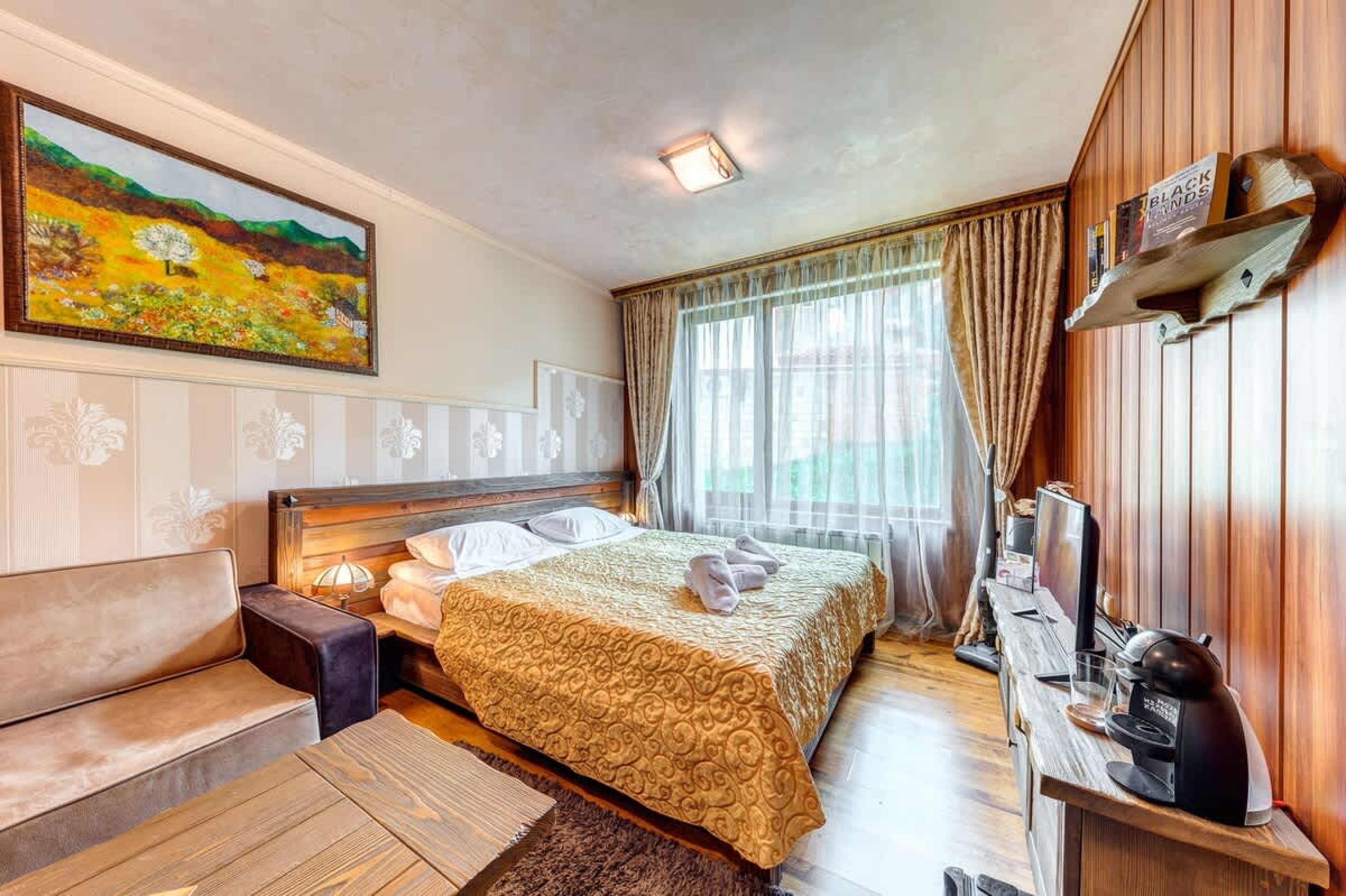 Scoutaround White Logo