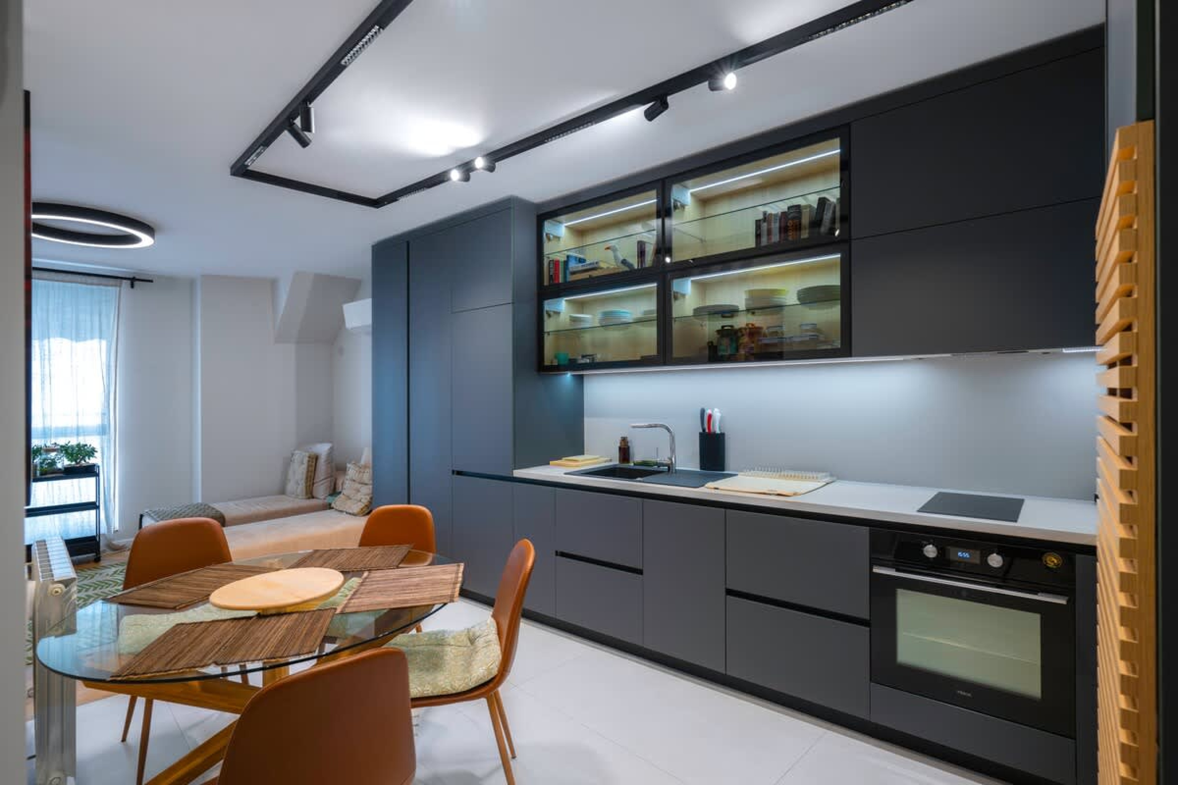 Scoutaround White Logo