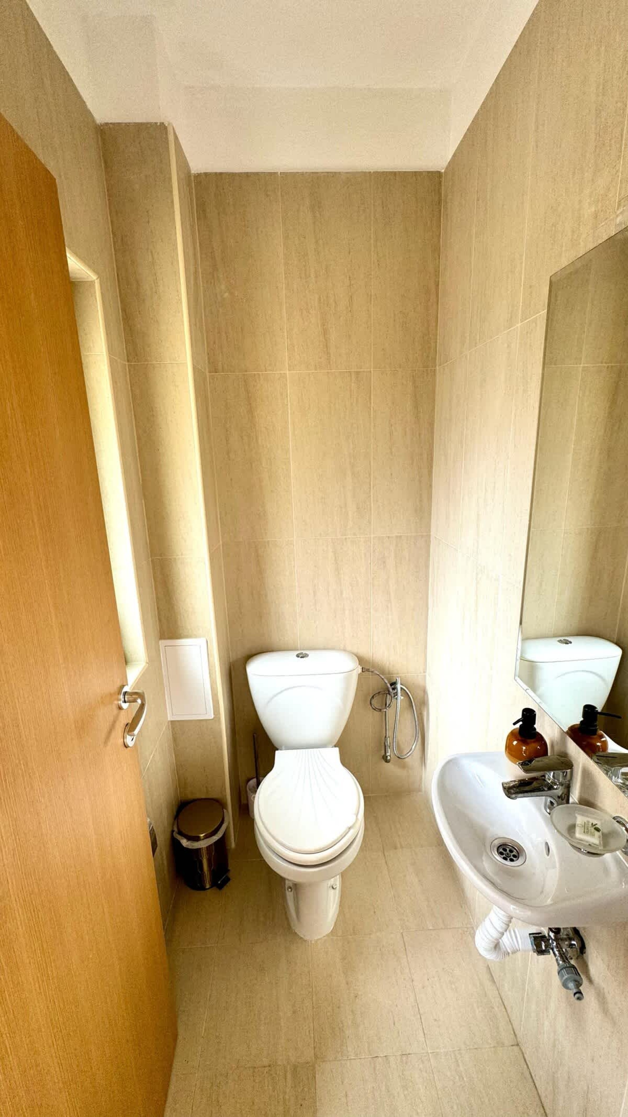 Scoutaround White Logo