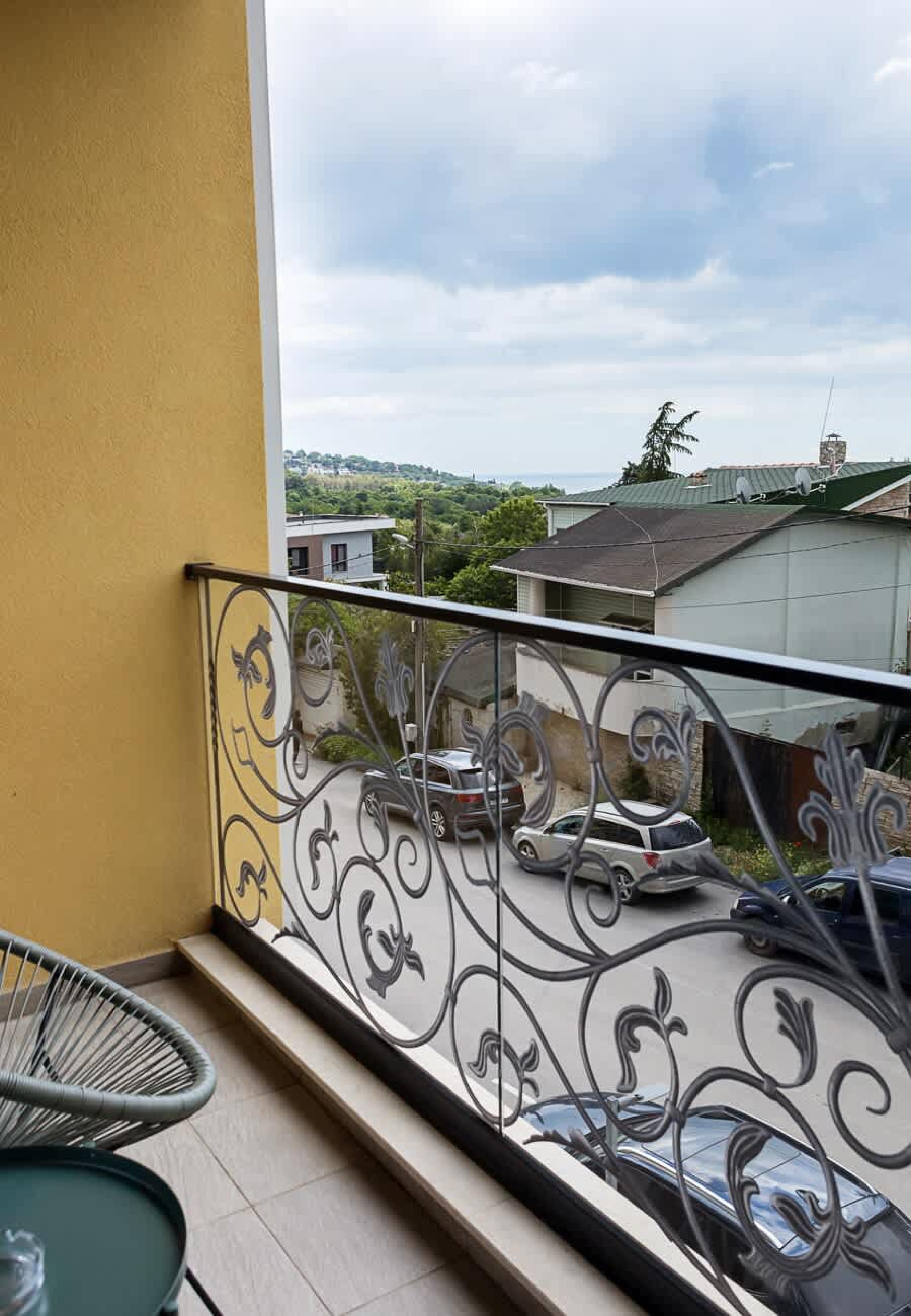 Scoutaround White Logo