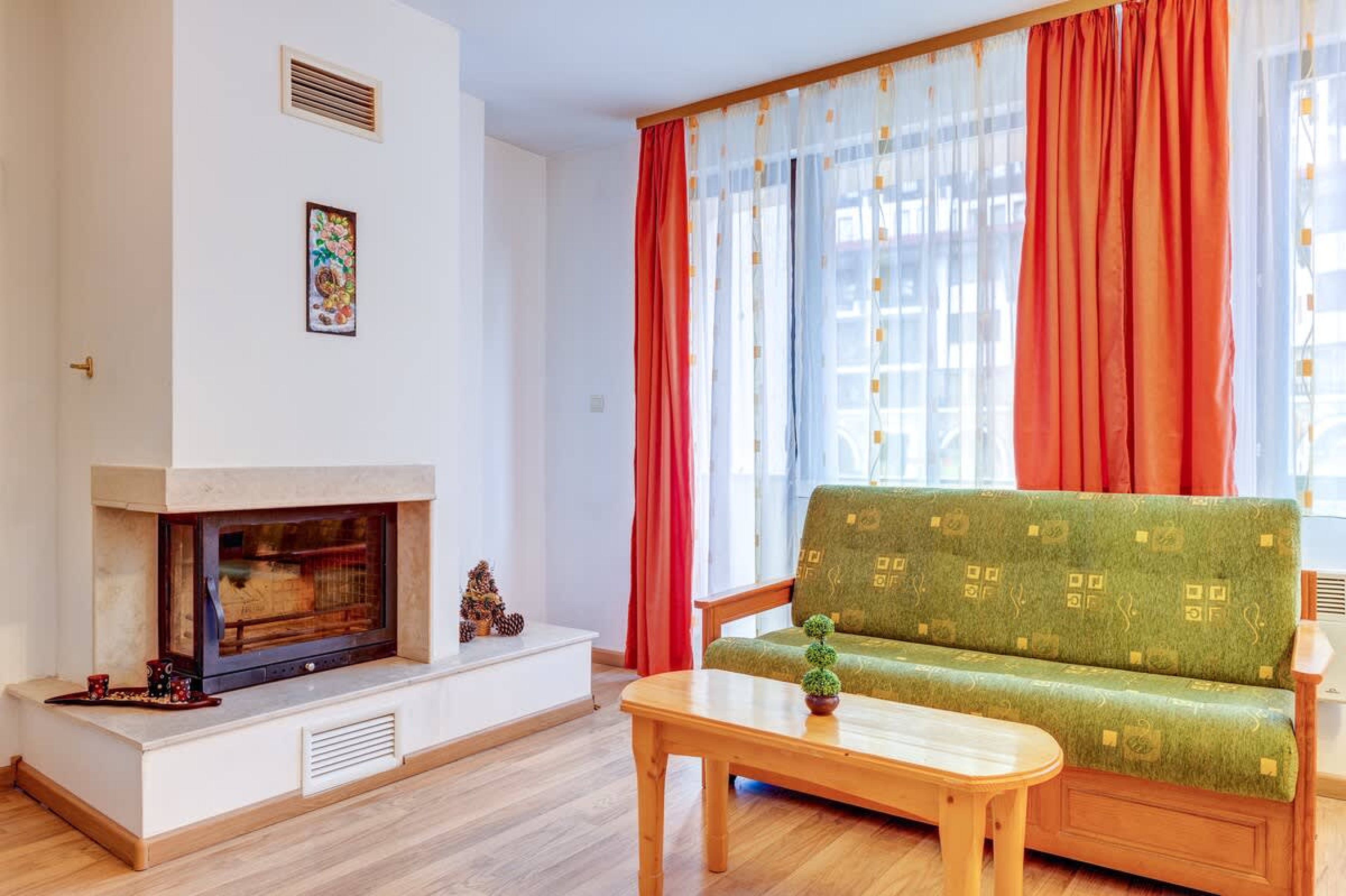 Scoutaround White Logo