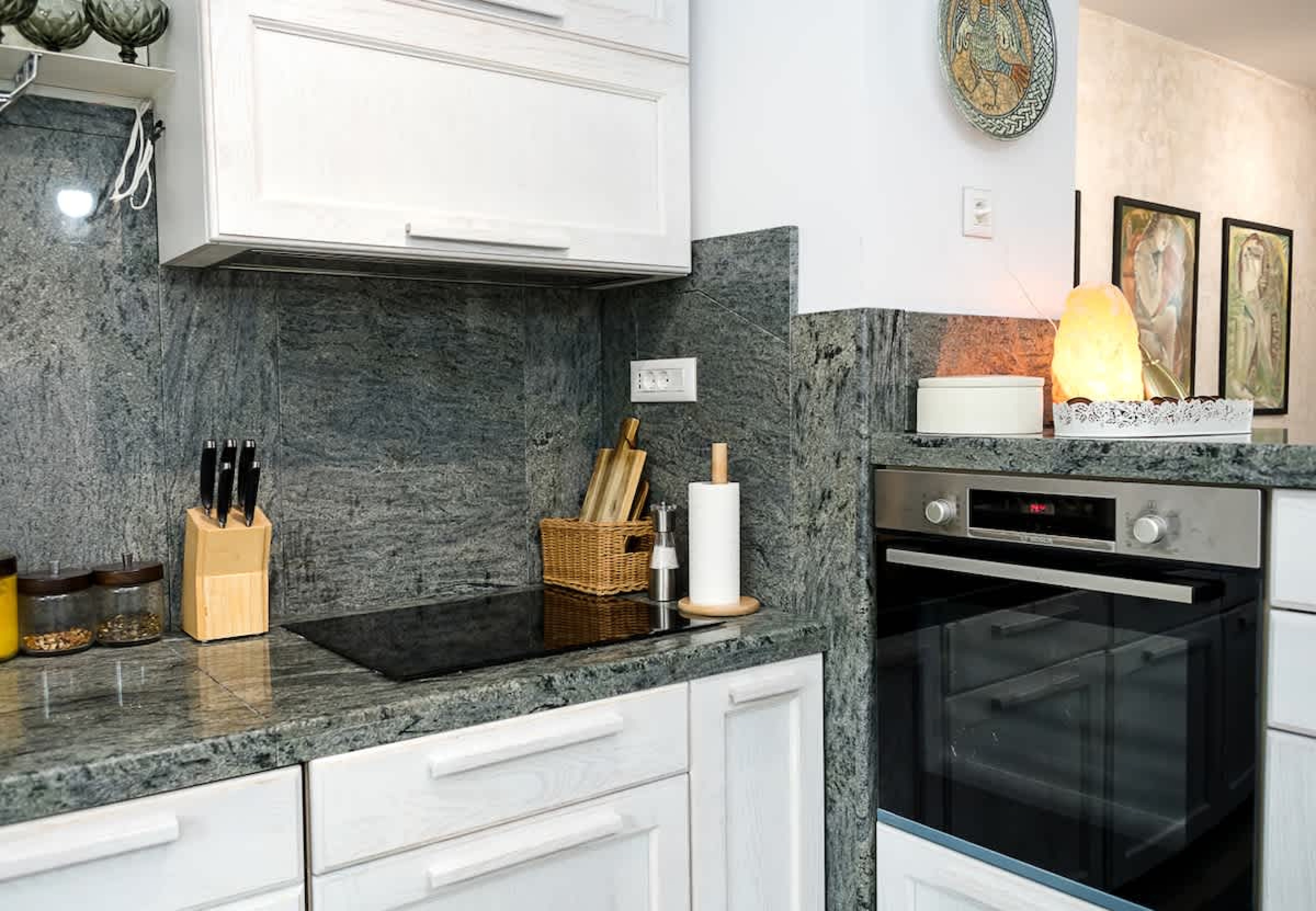 Scoutaround White Logo