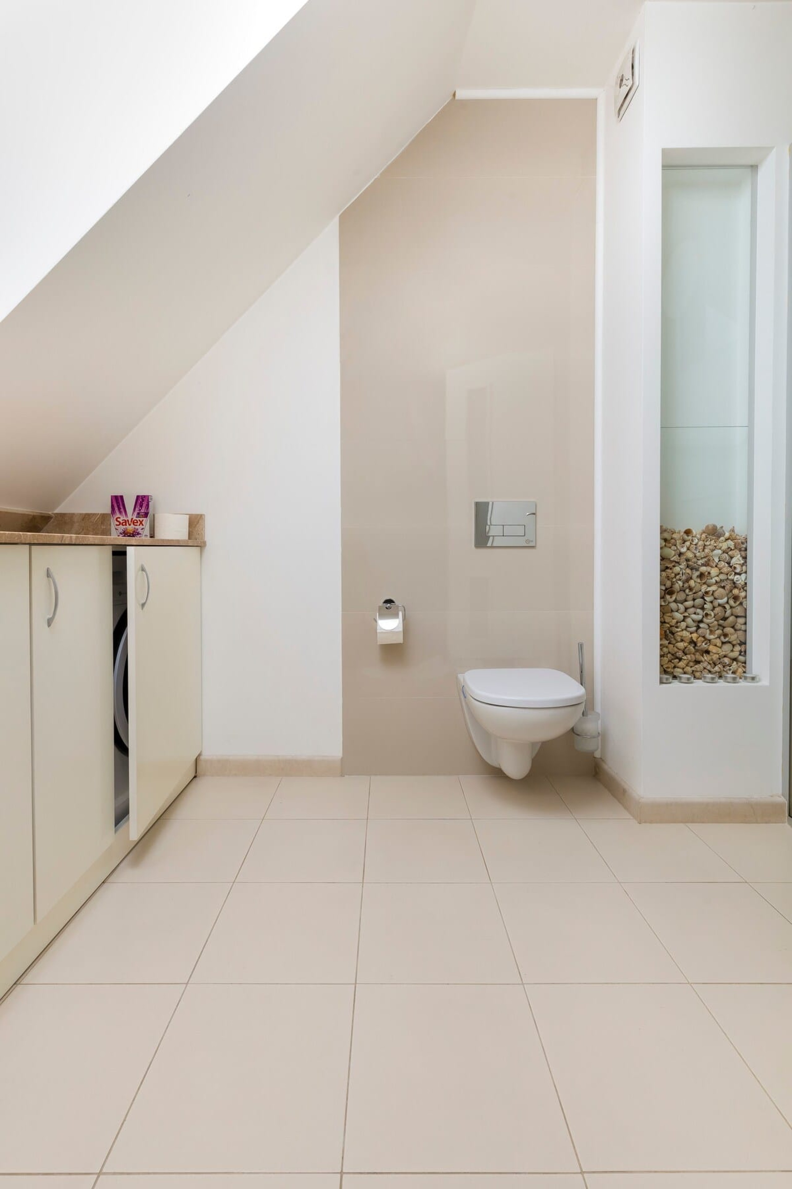 Scoutaround White Logo