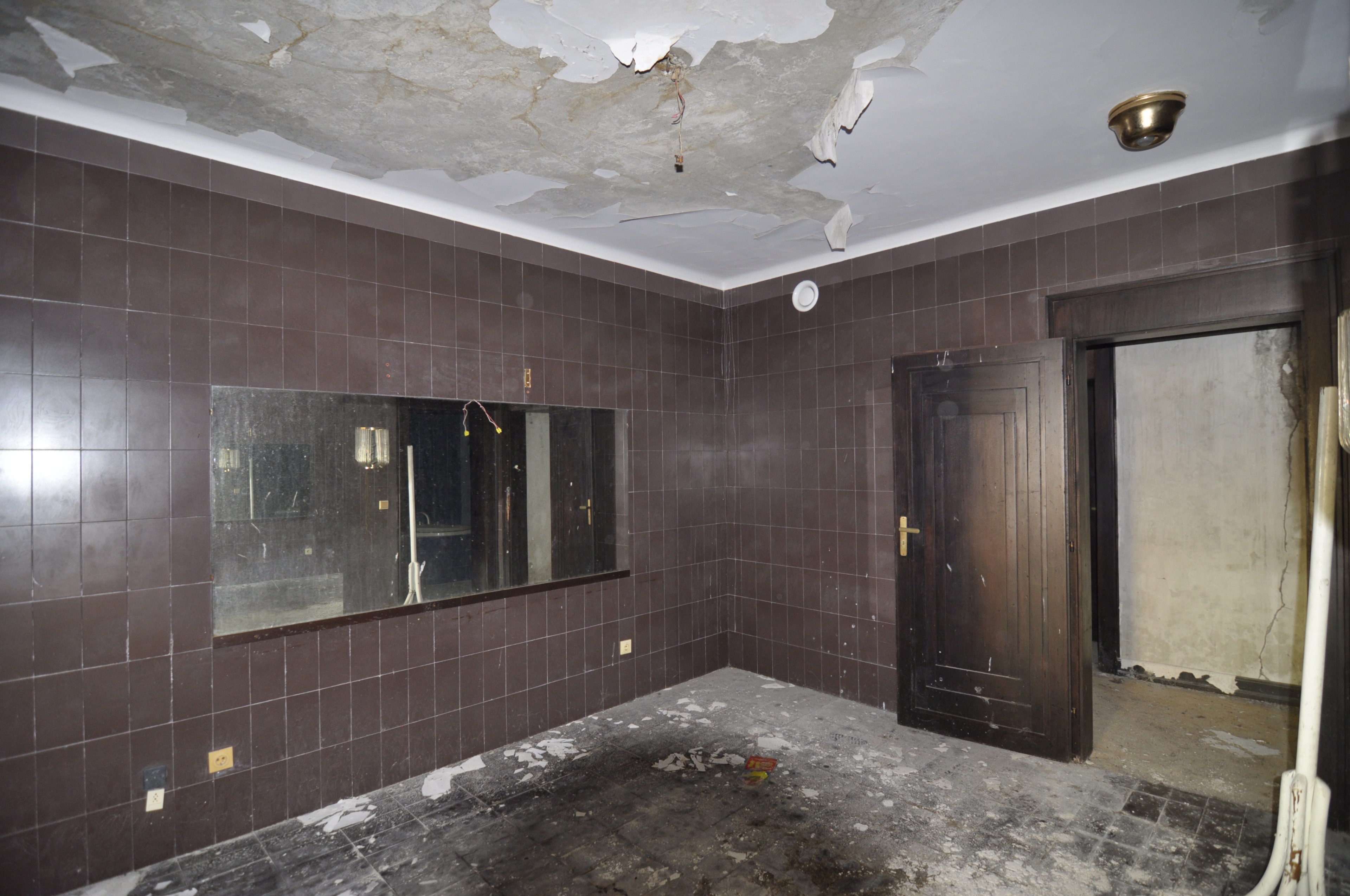 Scoutaround White Logo