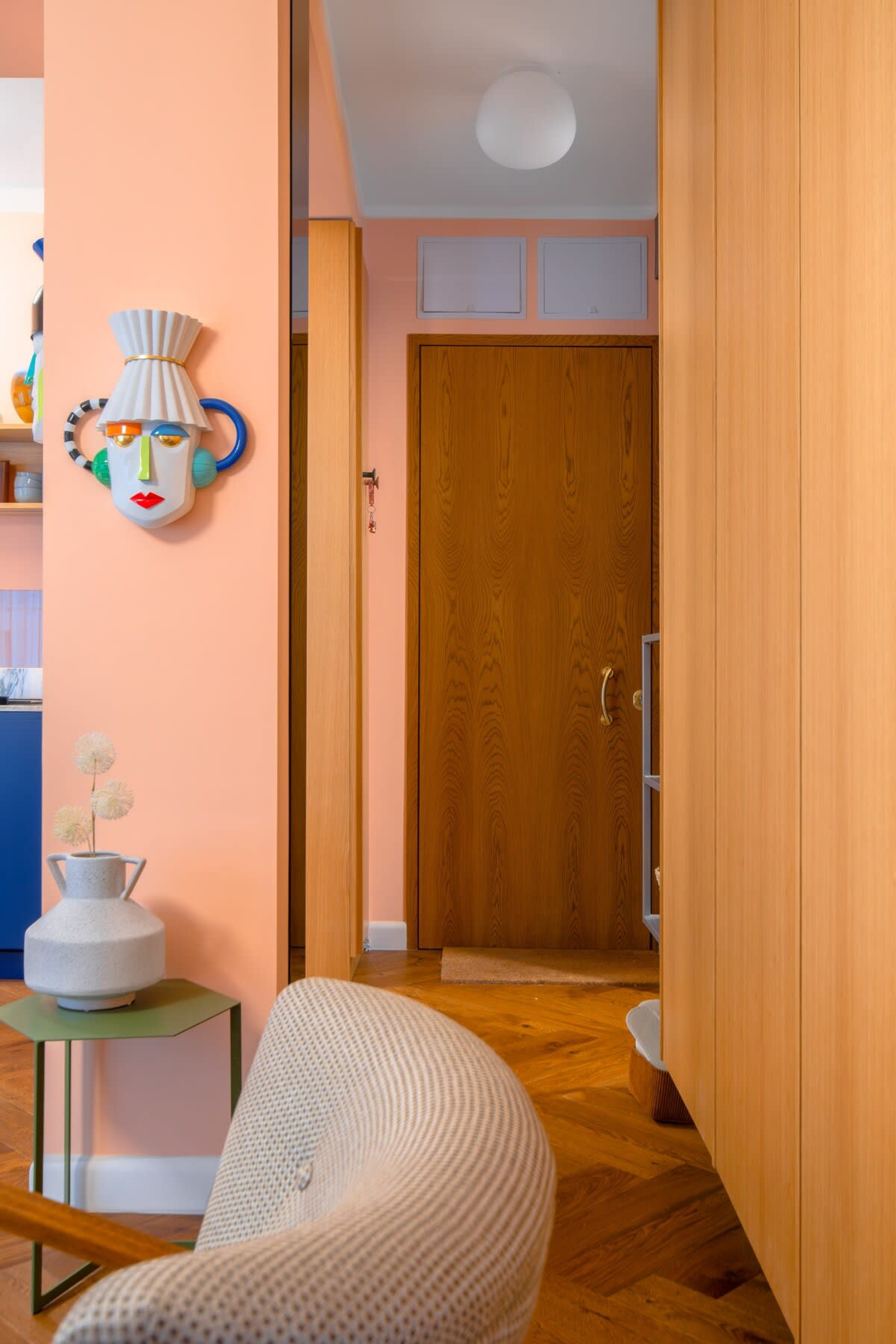 Scoutaround White Logo