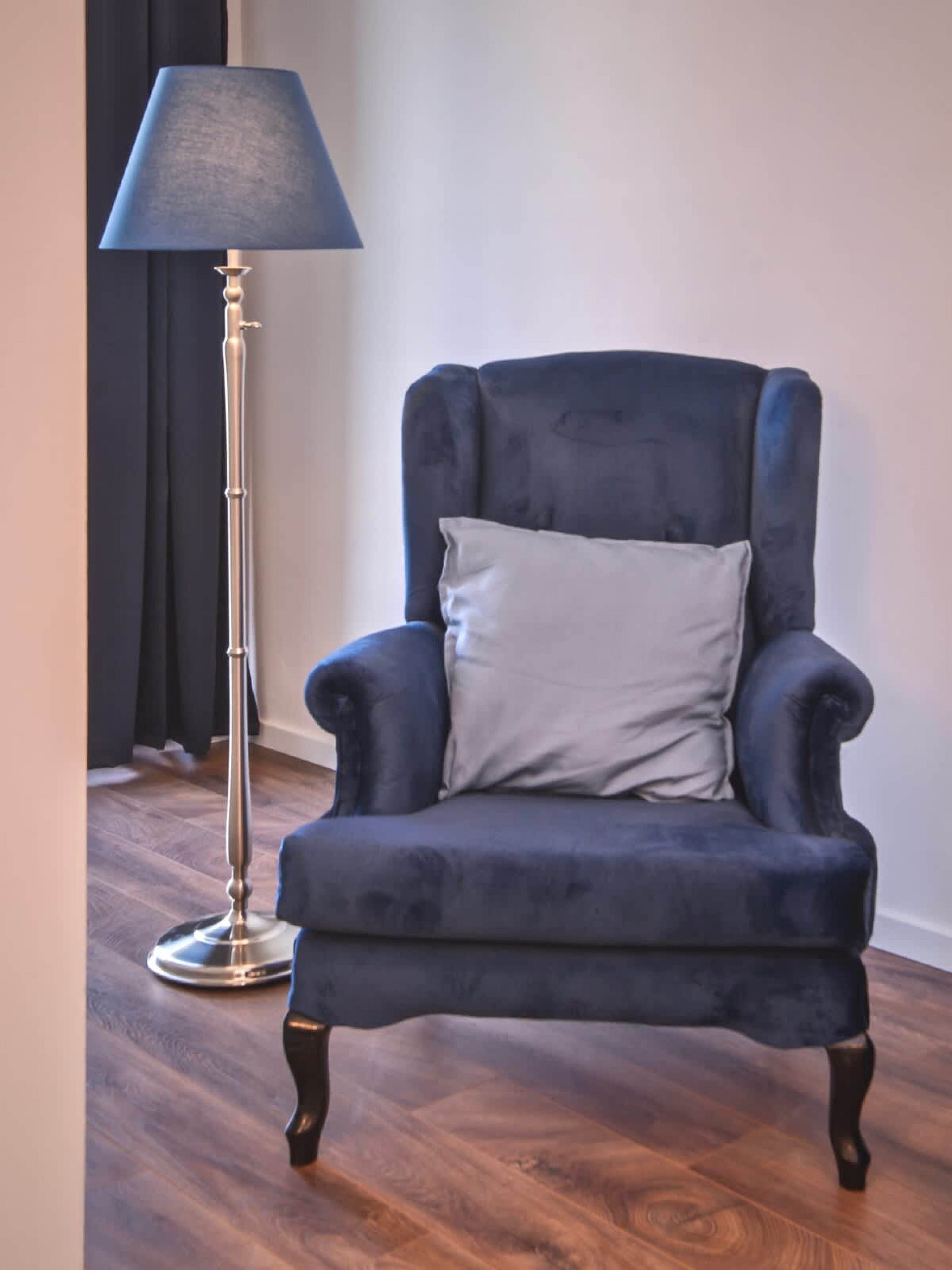 Scoutaround White Logo