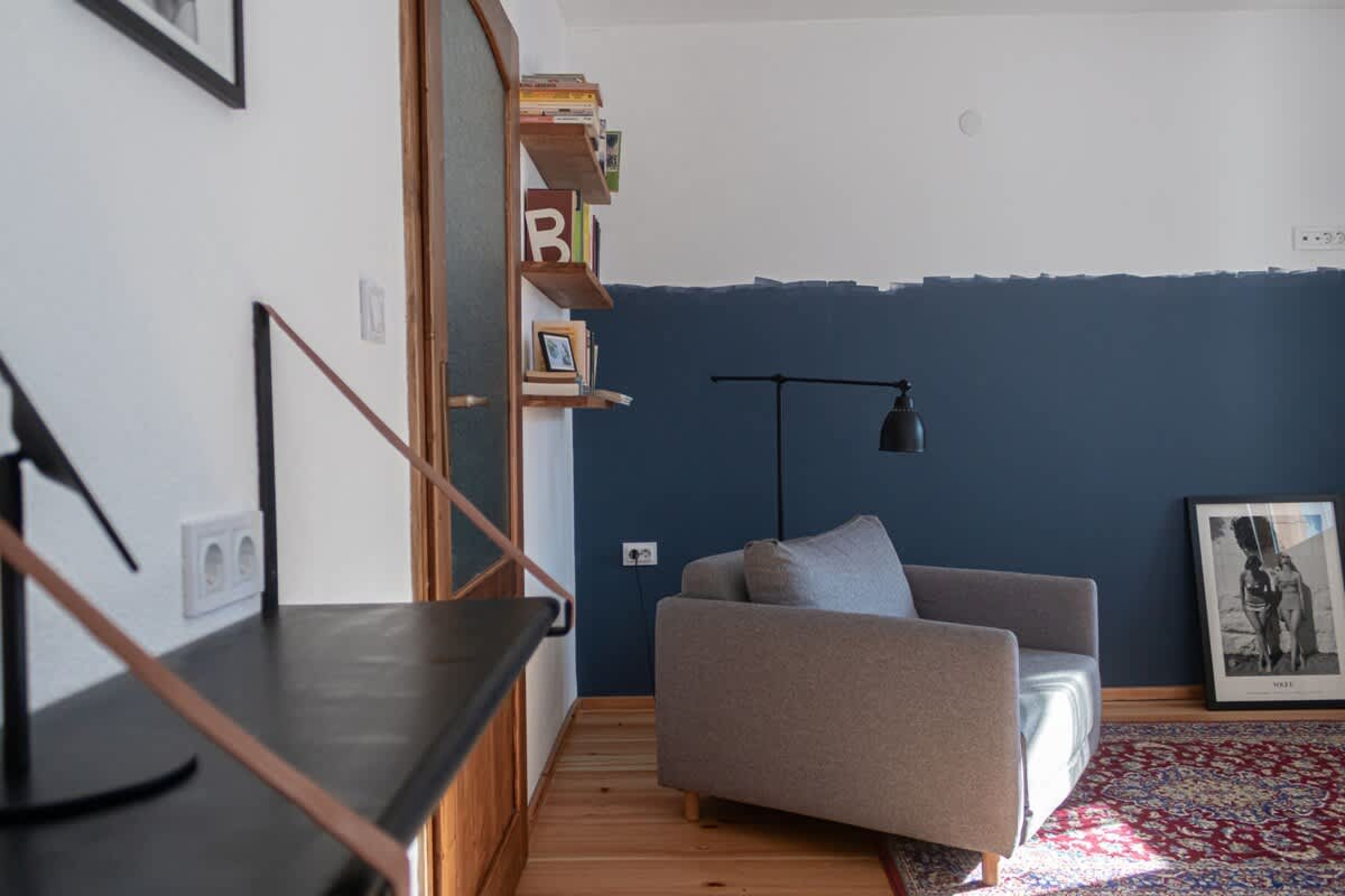 Scoutaround White Logo