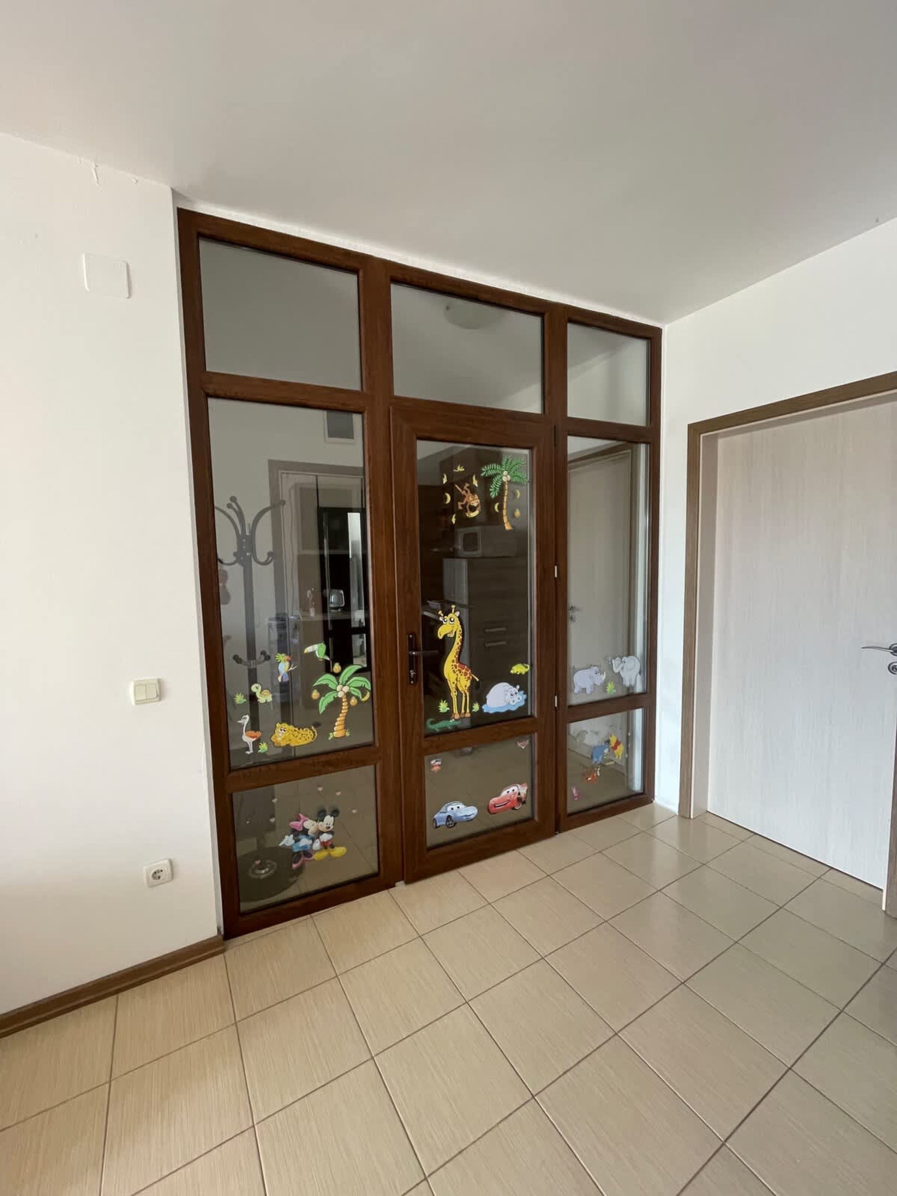 Scoutaround White Logo