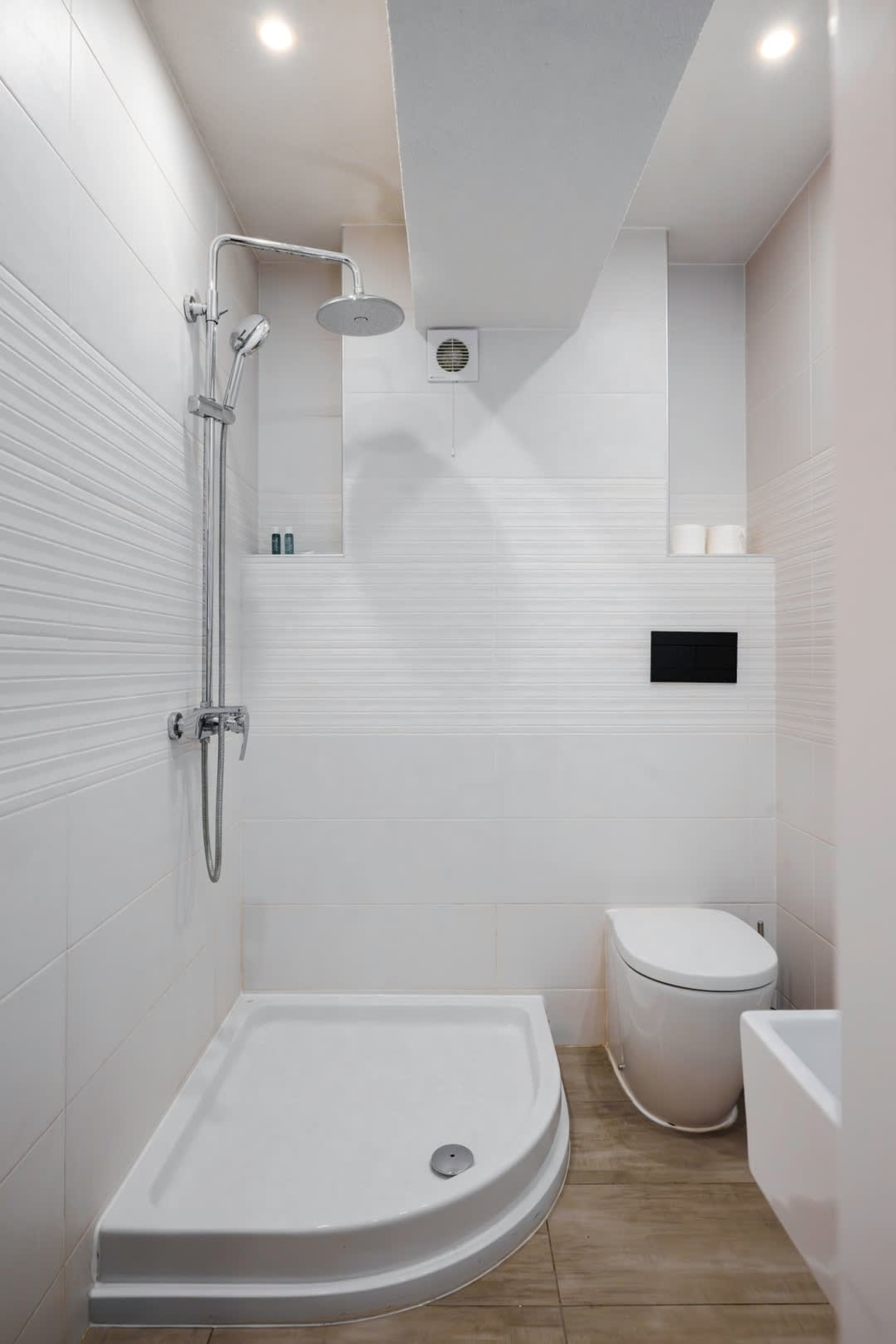 Scoutaround White Logo