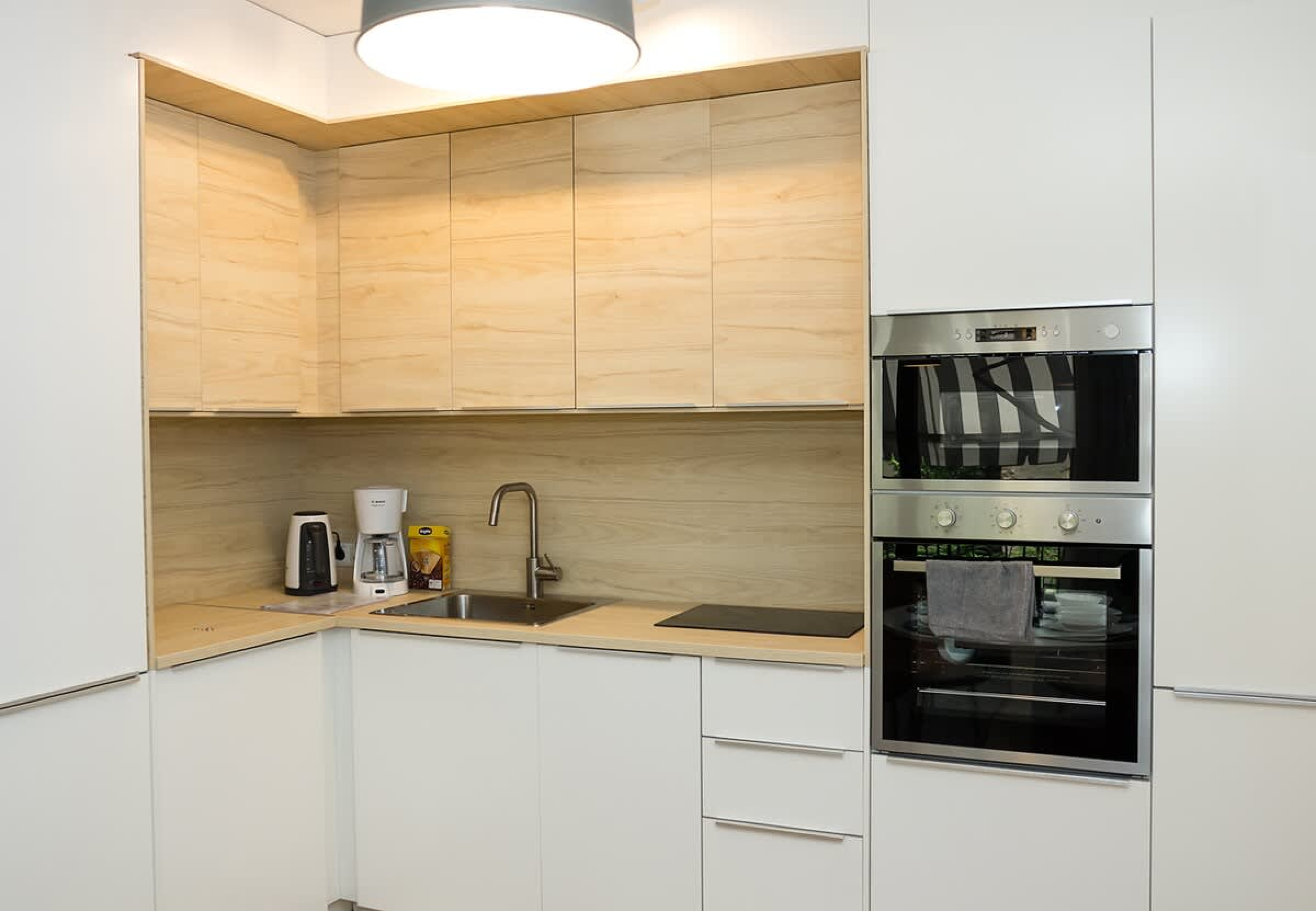 Scoutaround White Logo